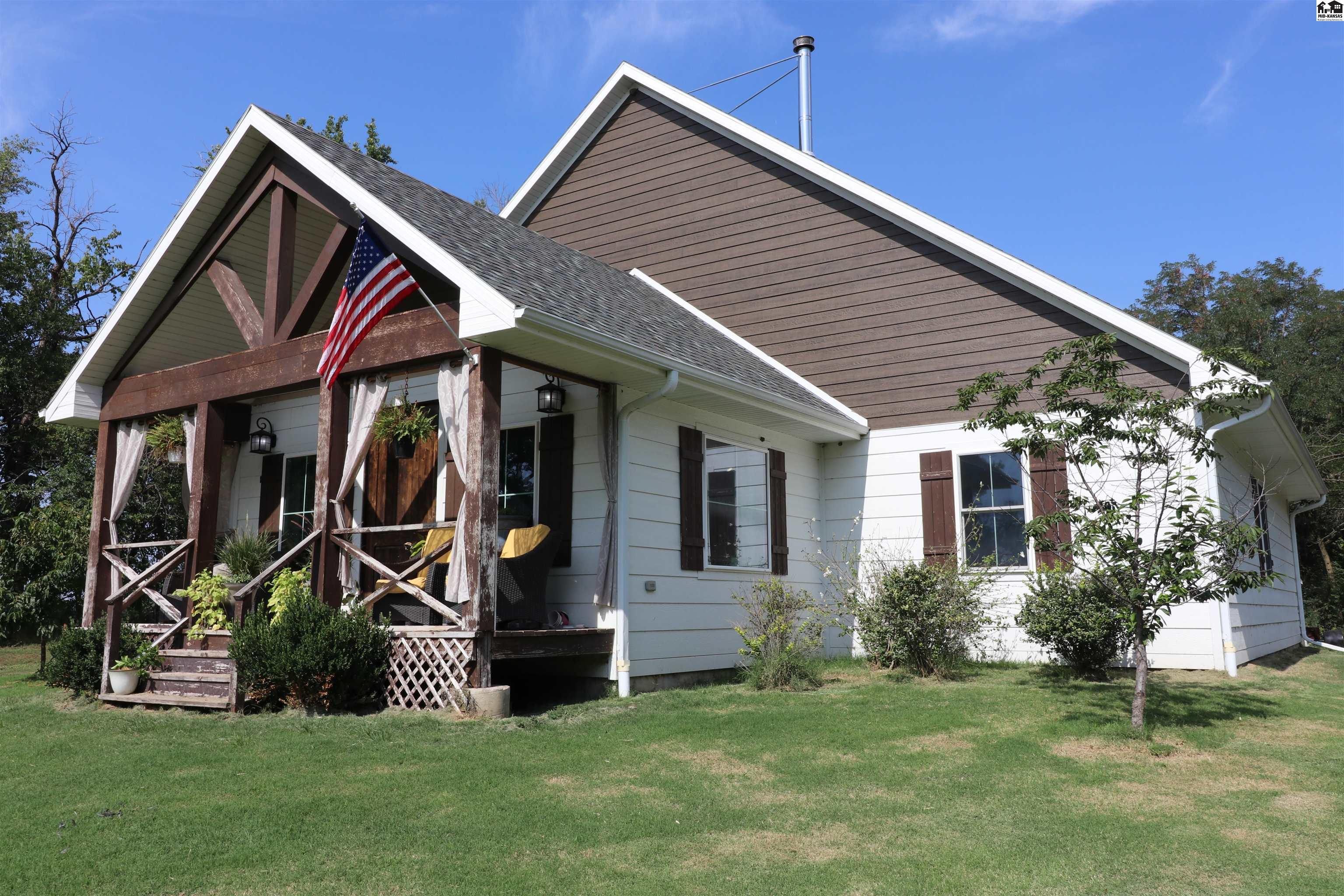 4201 S Sterling Road Abbyville KS 67510