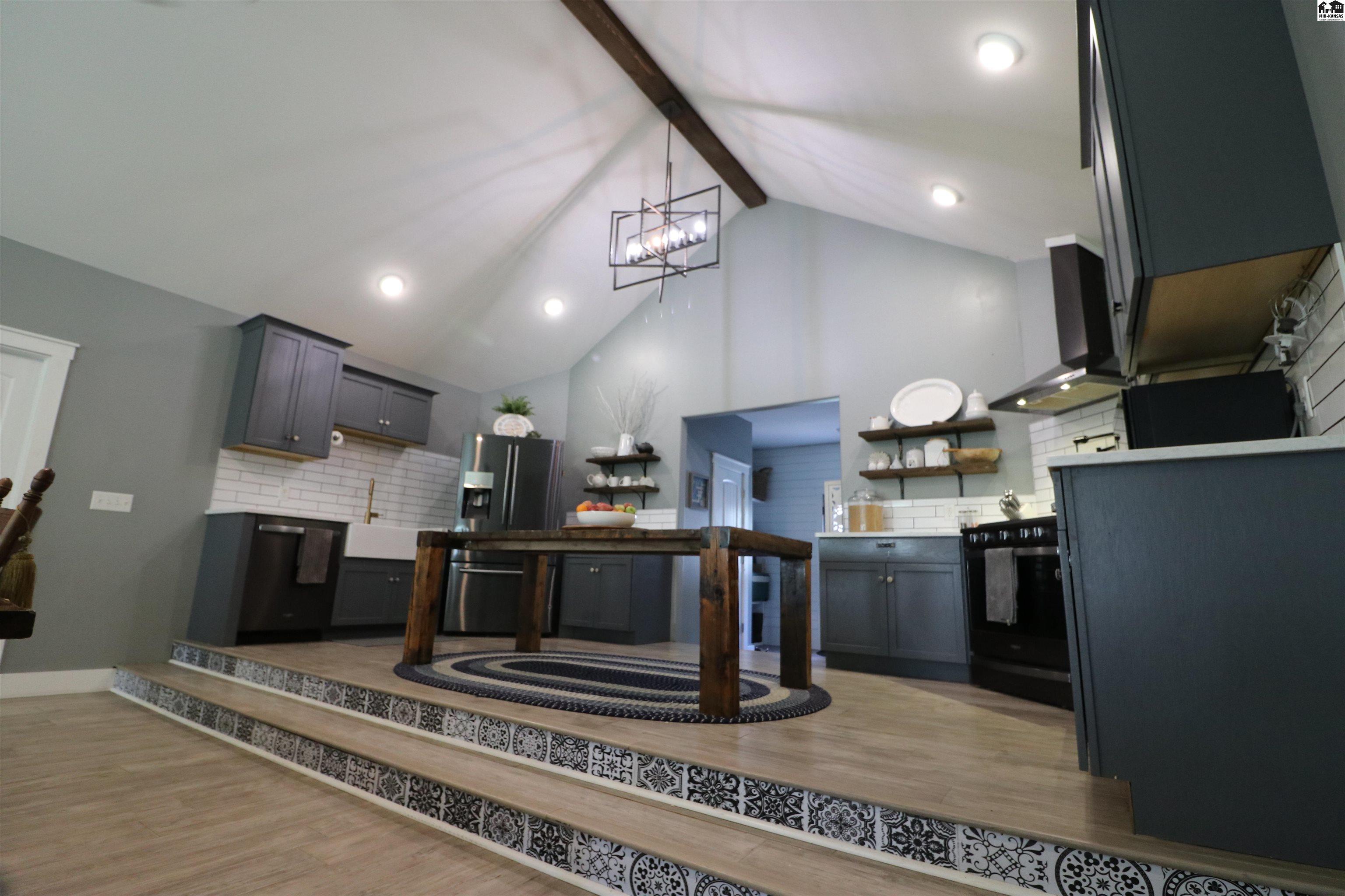 4201 S Sterling Road Abbyville KS 67510