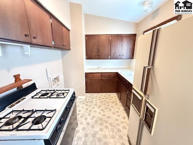 1415 Eastland Drive Hutchinson KS 67501