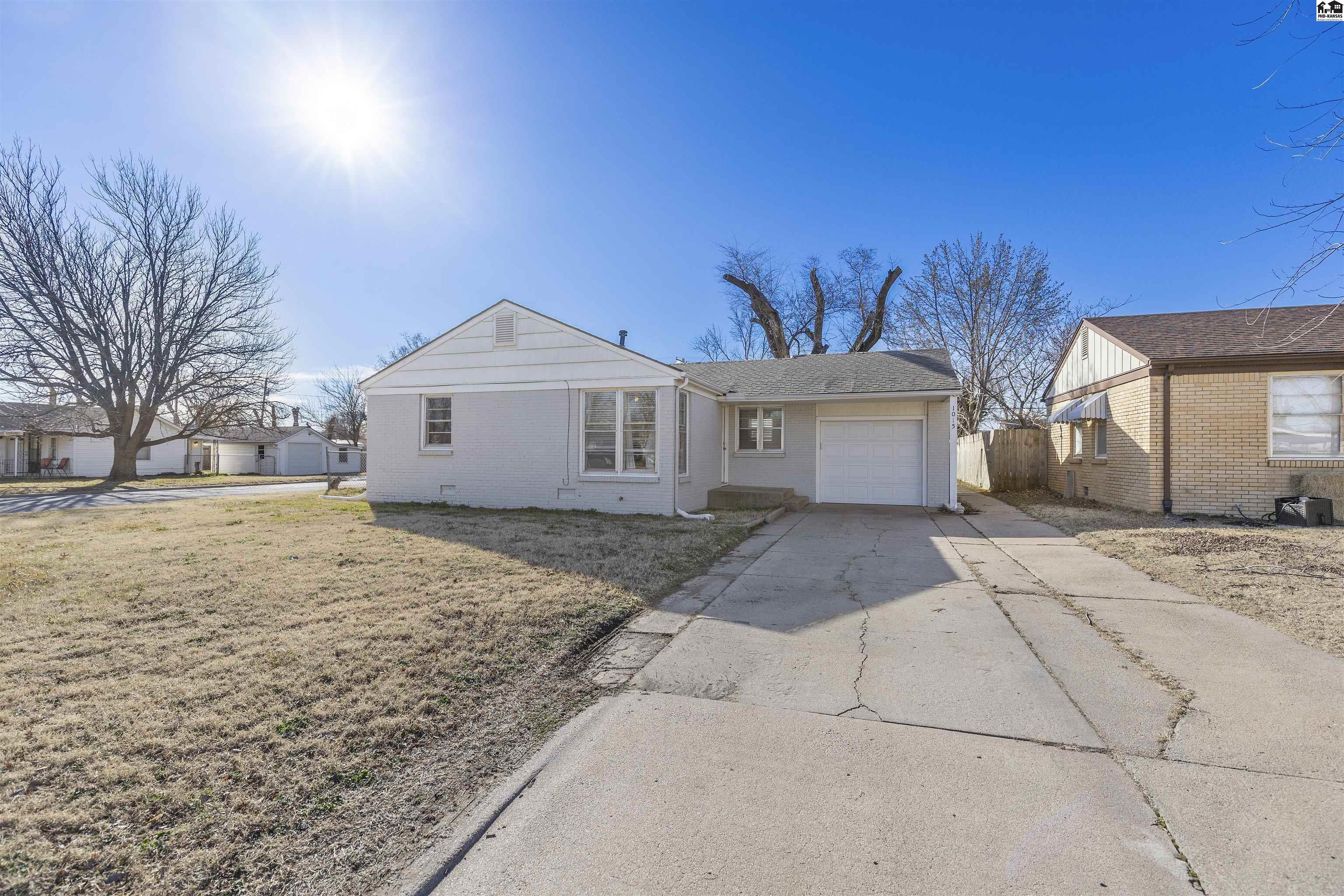 1015 E. 9th Avenue Hutchinson KS 67501