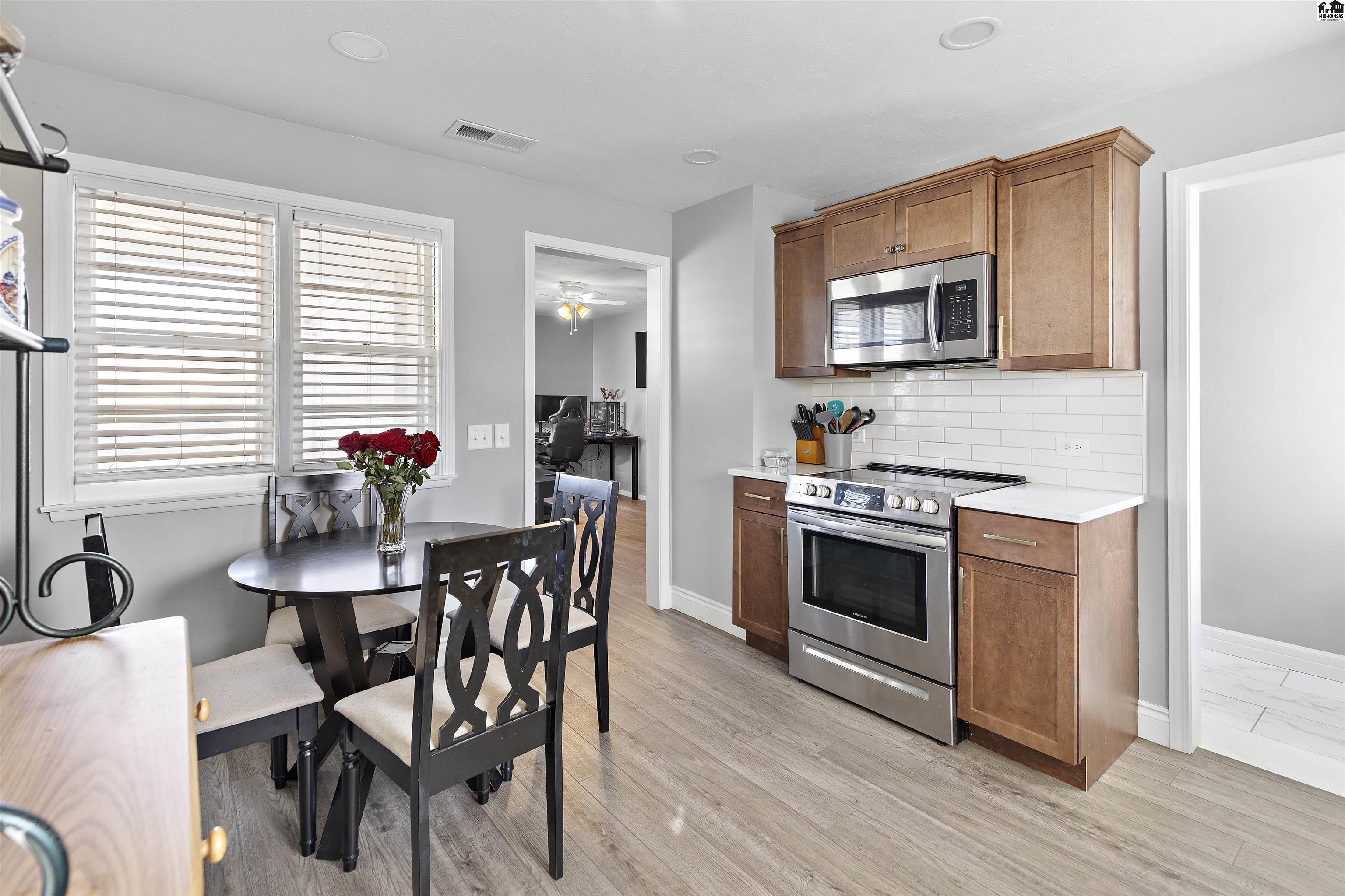 1015 E. 9th Avenue Hutchinson KS 67501