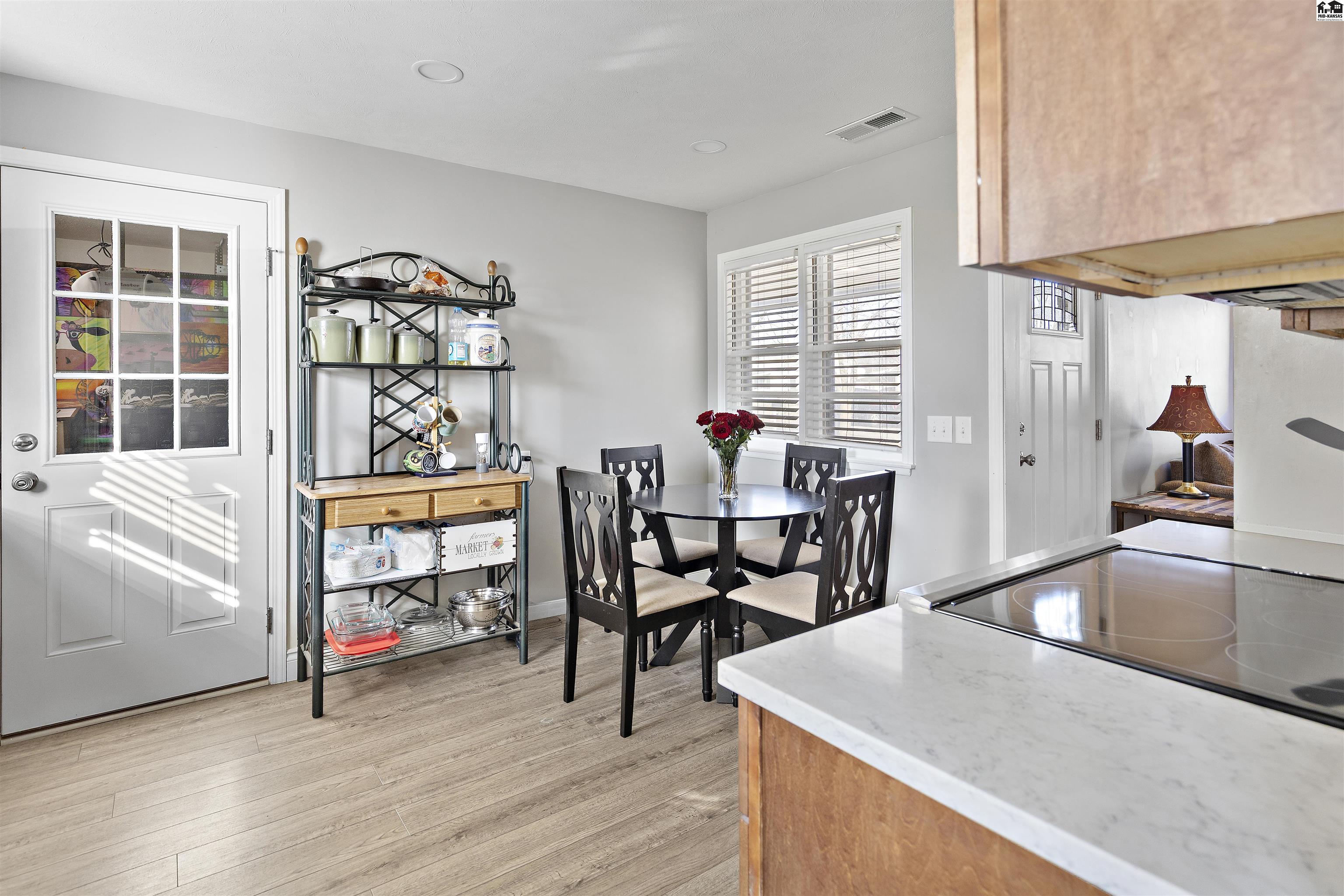 1015 E. 9th Avenue Hutchinson KS 67501