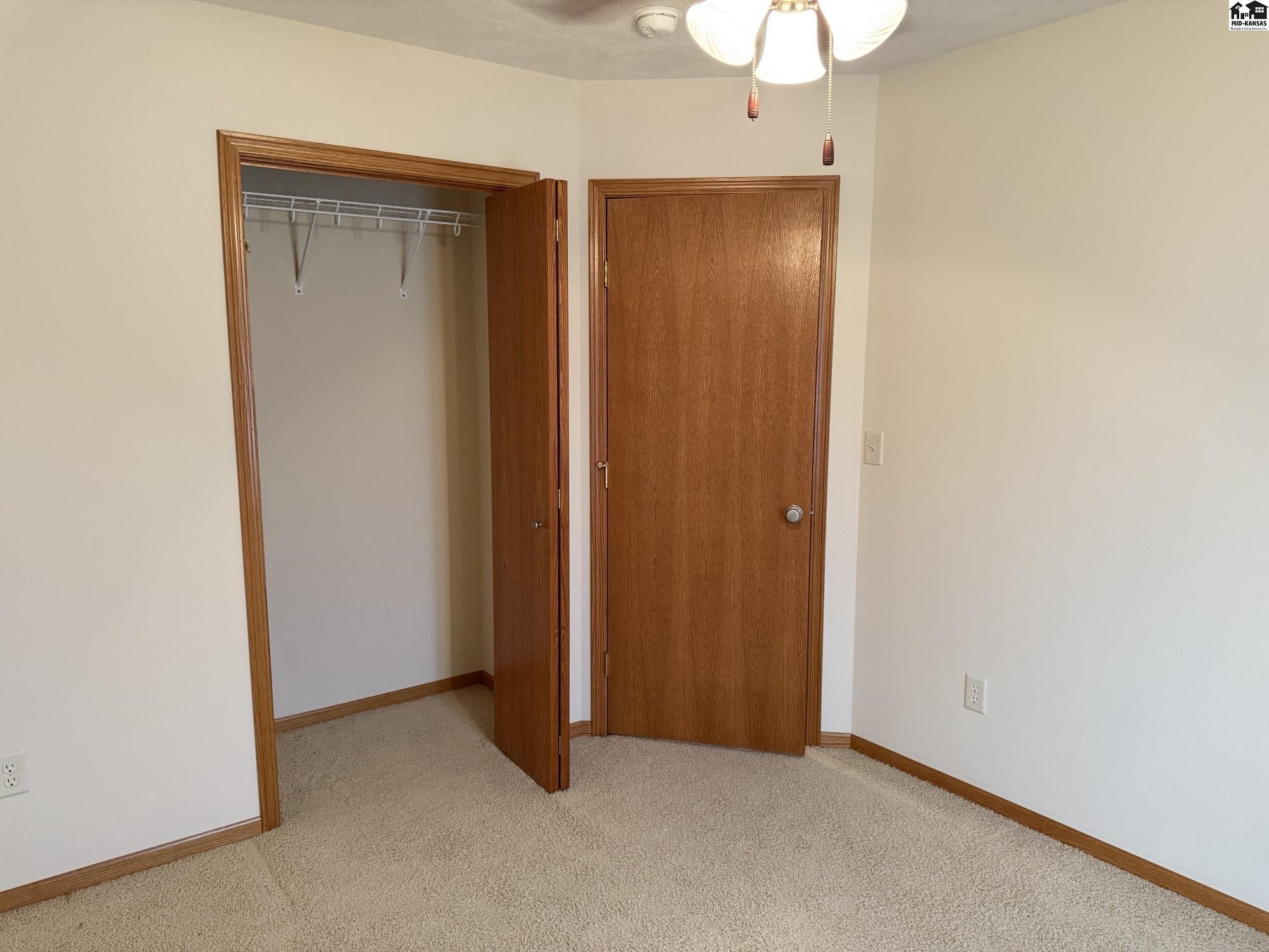 102 Brookview Court Hutchinson KS 67501