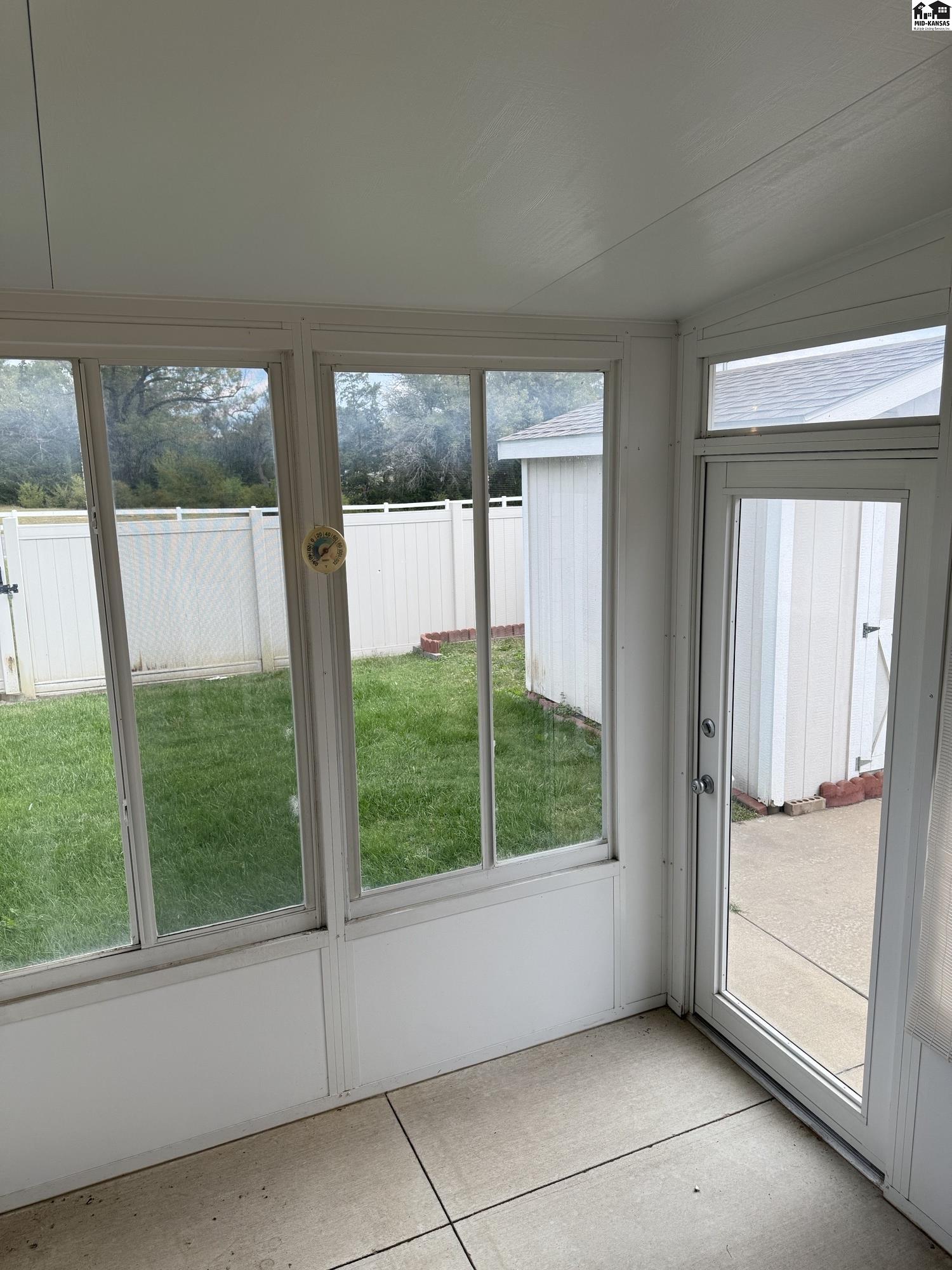 102 Brookview Court Hutchinson KS 67501