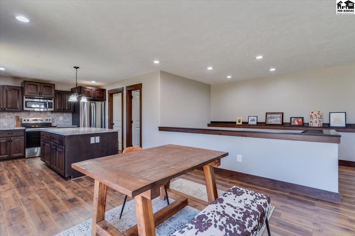 2800 Morris Road Hutchinson KS 67502