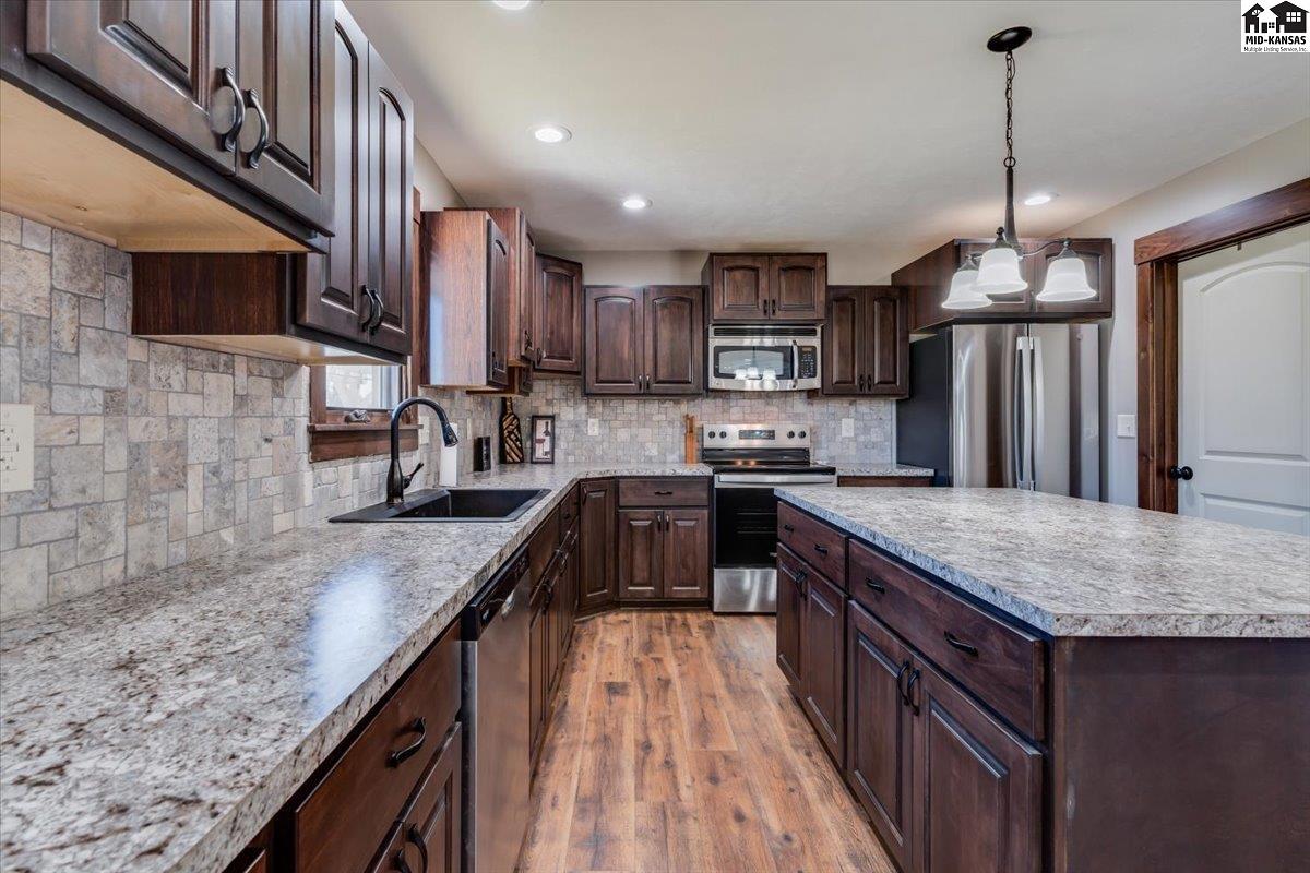 2800 Morris Road Hutchinson KS 67502