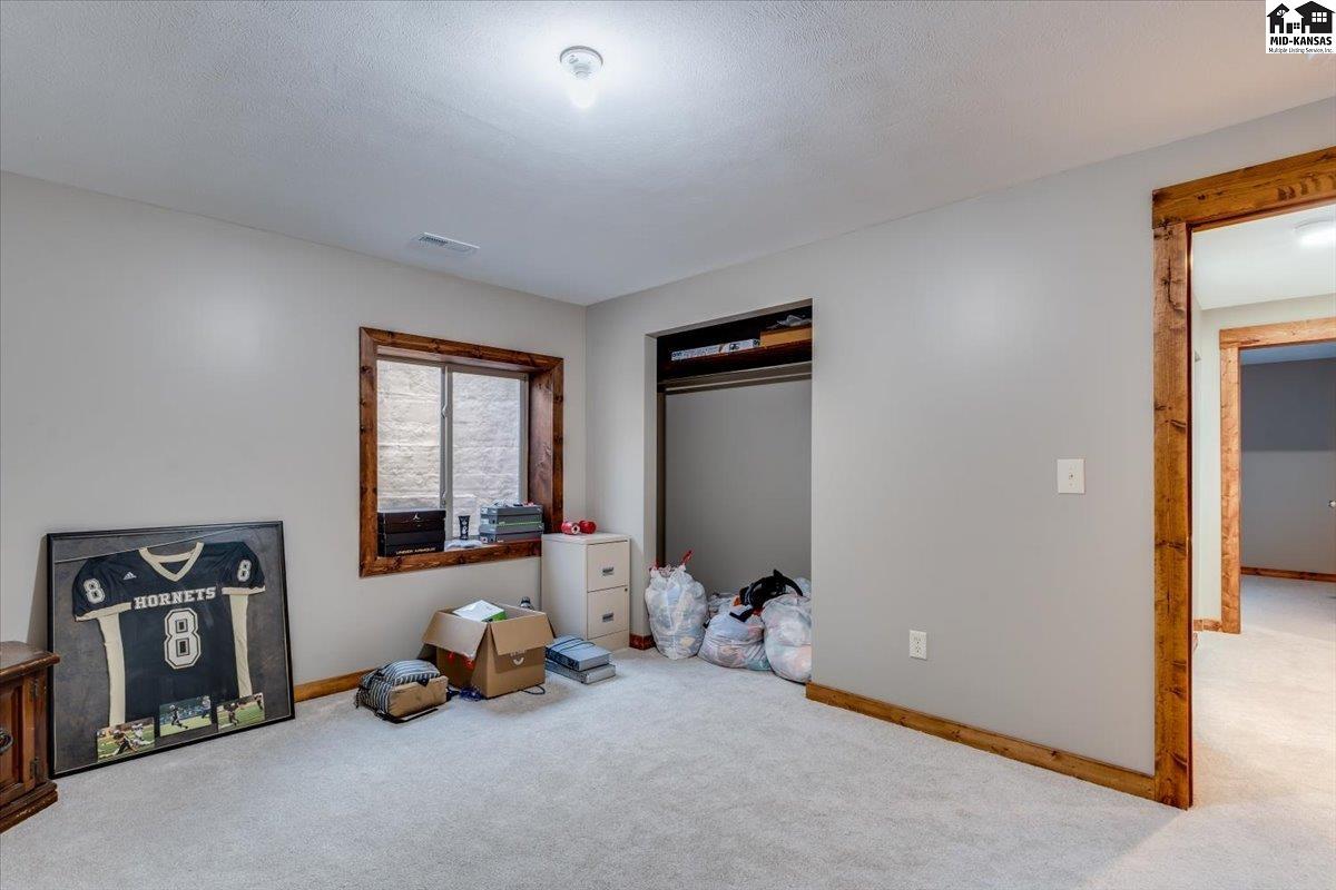 2800 Morris Road Hutchinson KS 67502