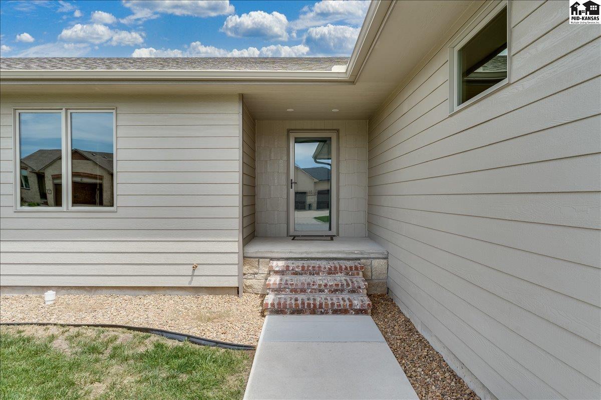 2800 Morris Road Hutchinson KS 67502