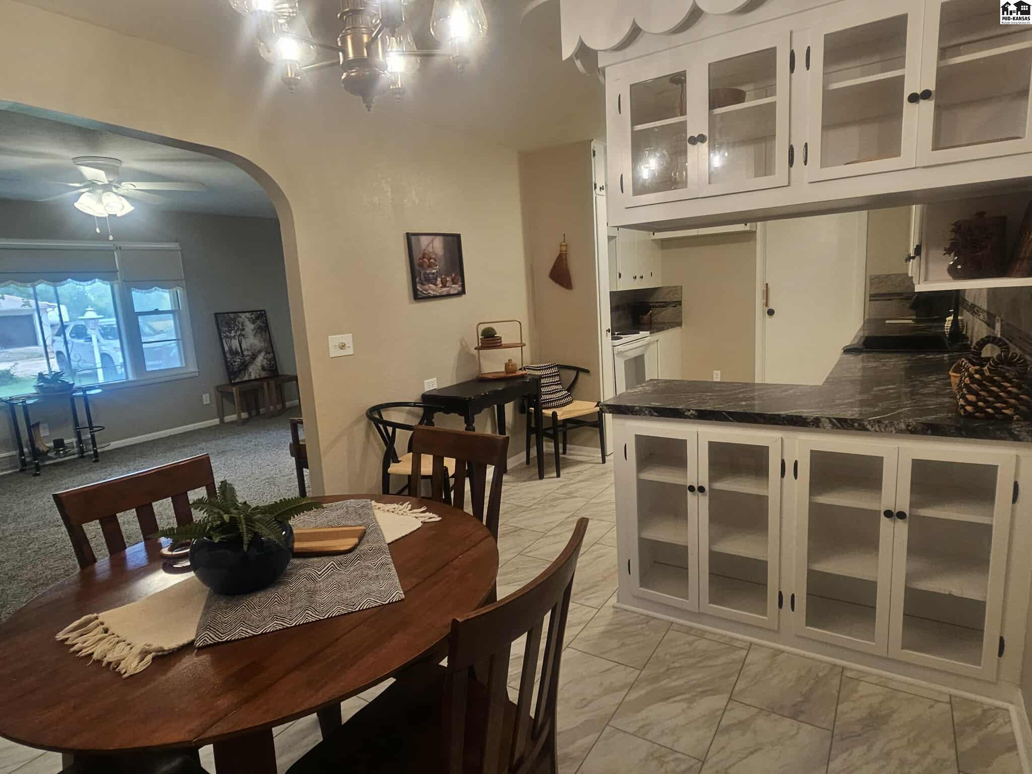 1102 N Barnes Lake Road Hutchinson KS 67501