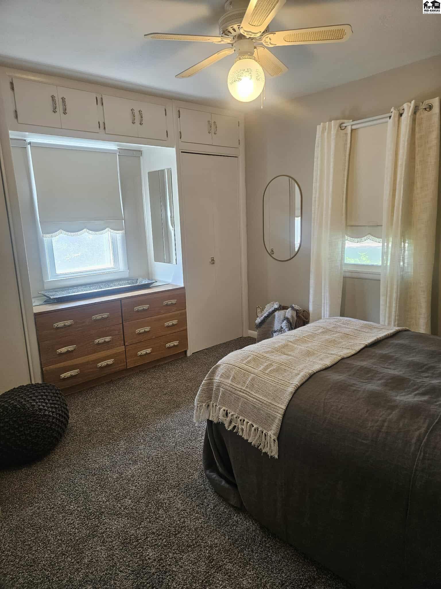 1102 N Barnes Lake Road Hutchinson KS 67501