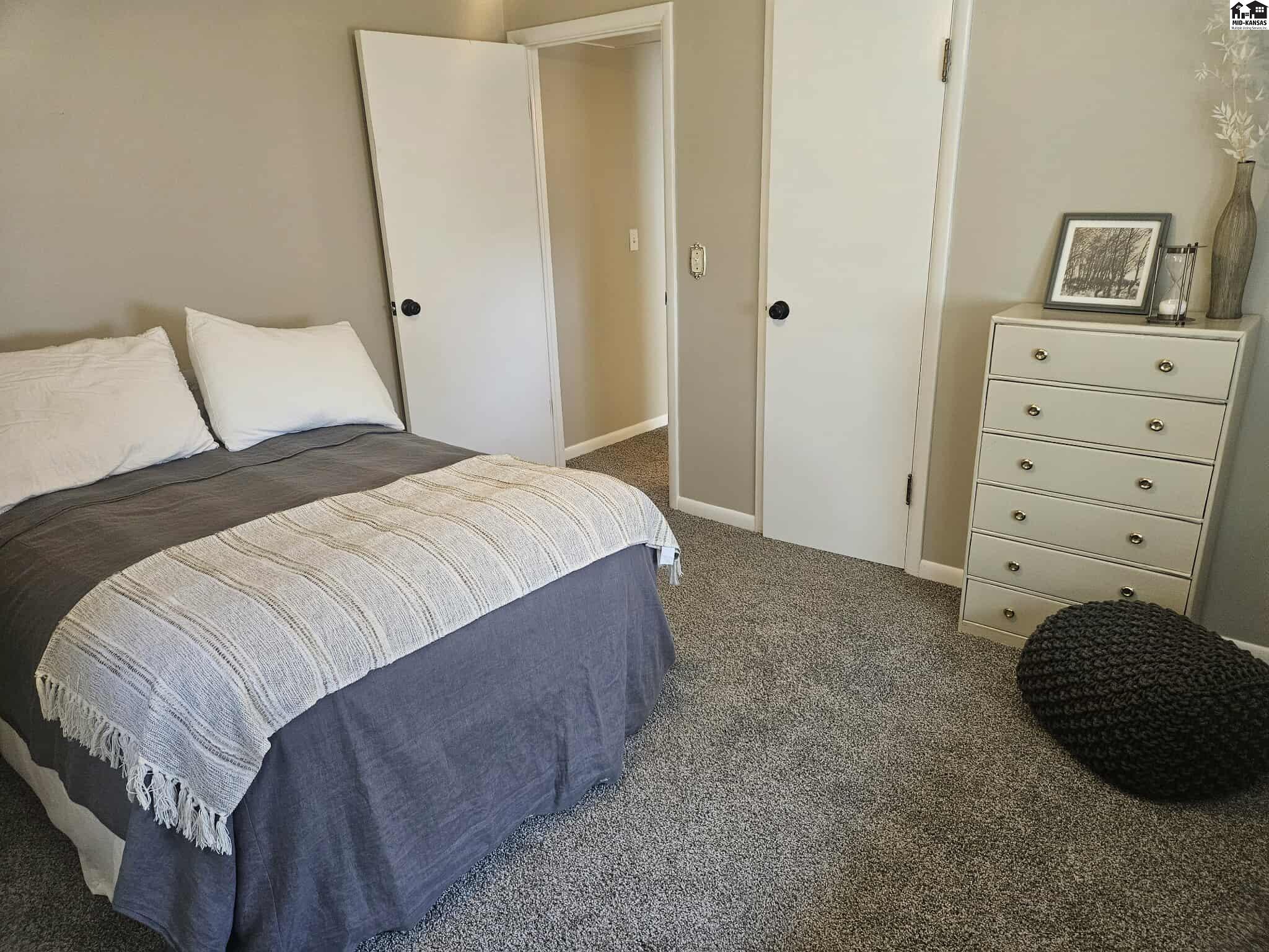 1102 N Barnes Lake Road Hutchinson KS 67501