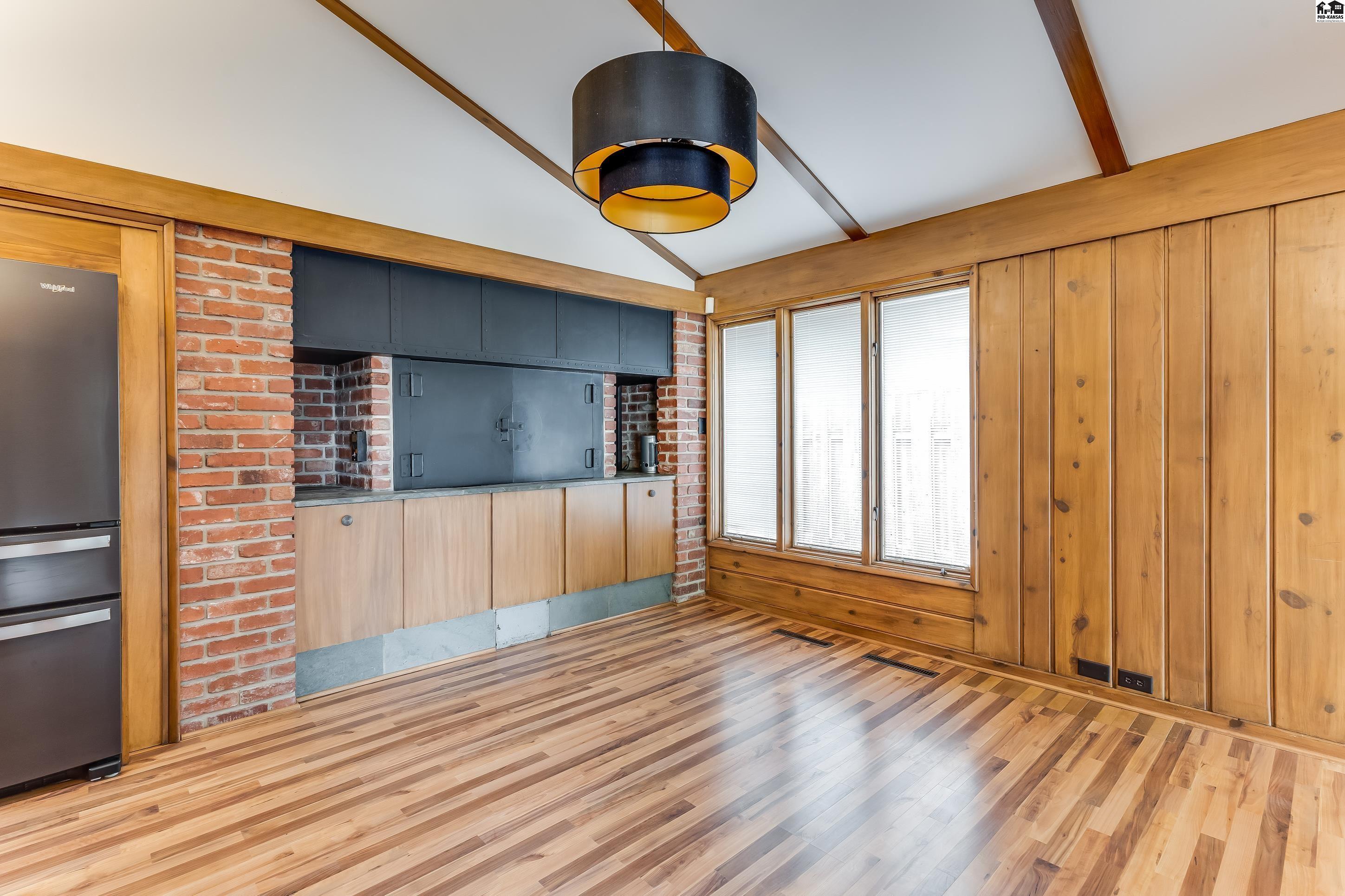 101 W 30th Avenue Hutchinson KS 67502