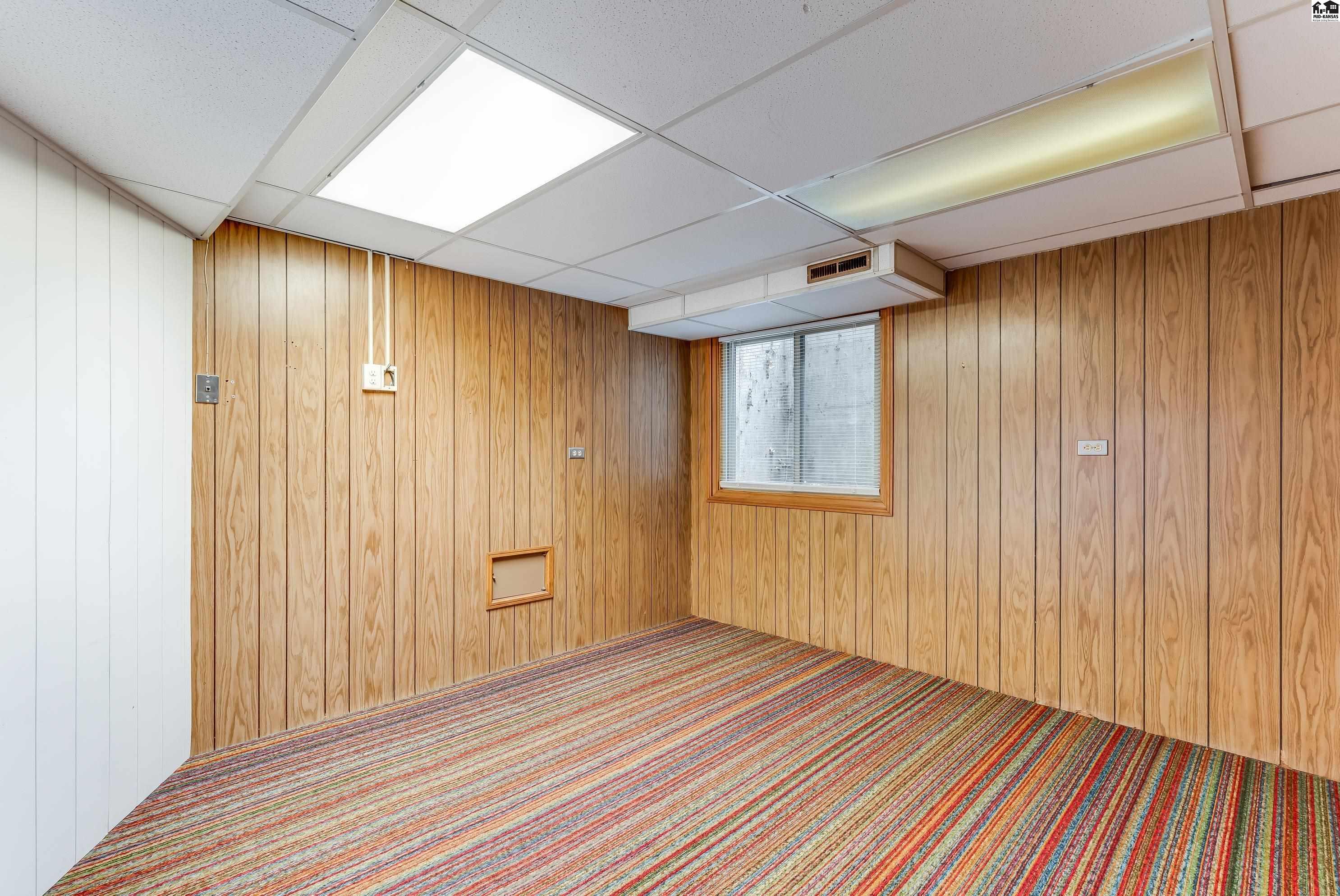 101 W 30th Avenue Hutchinson KS 67502