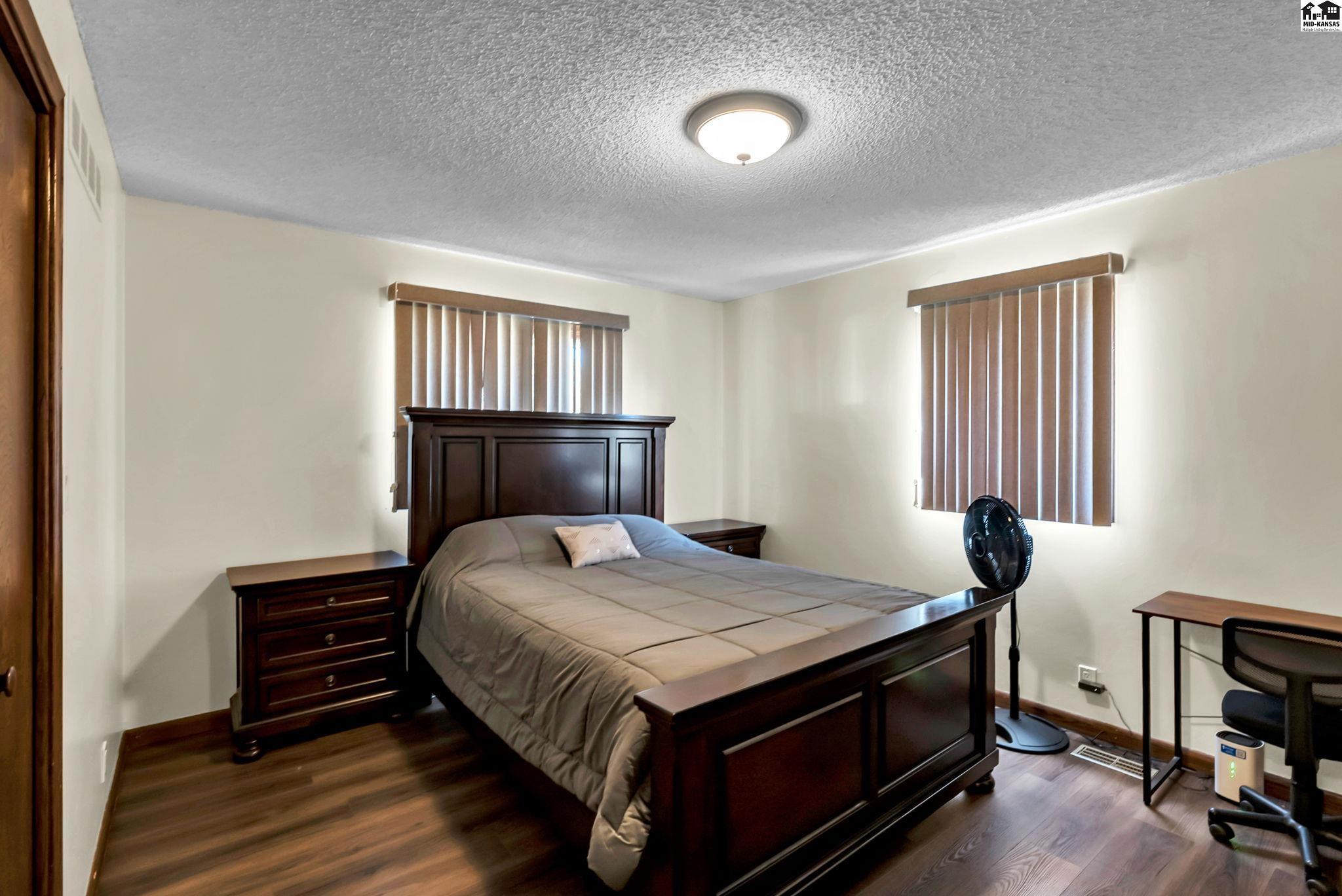 901 E 27th A Hutchinson KS 67502