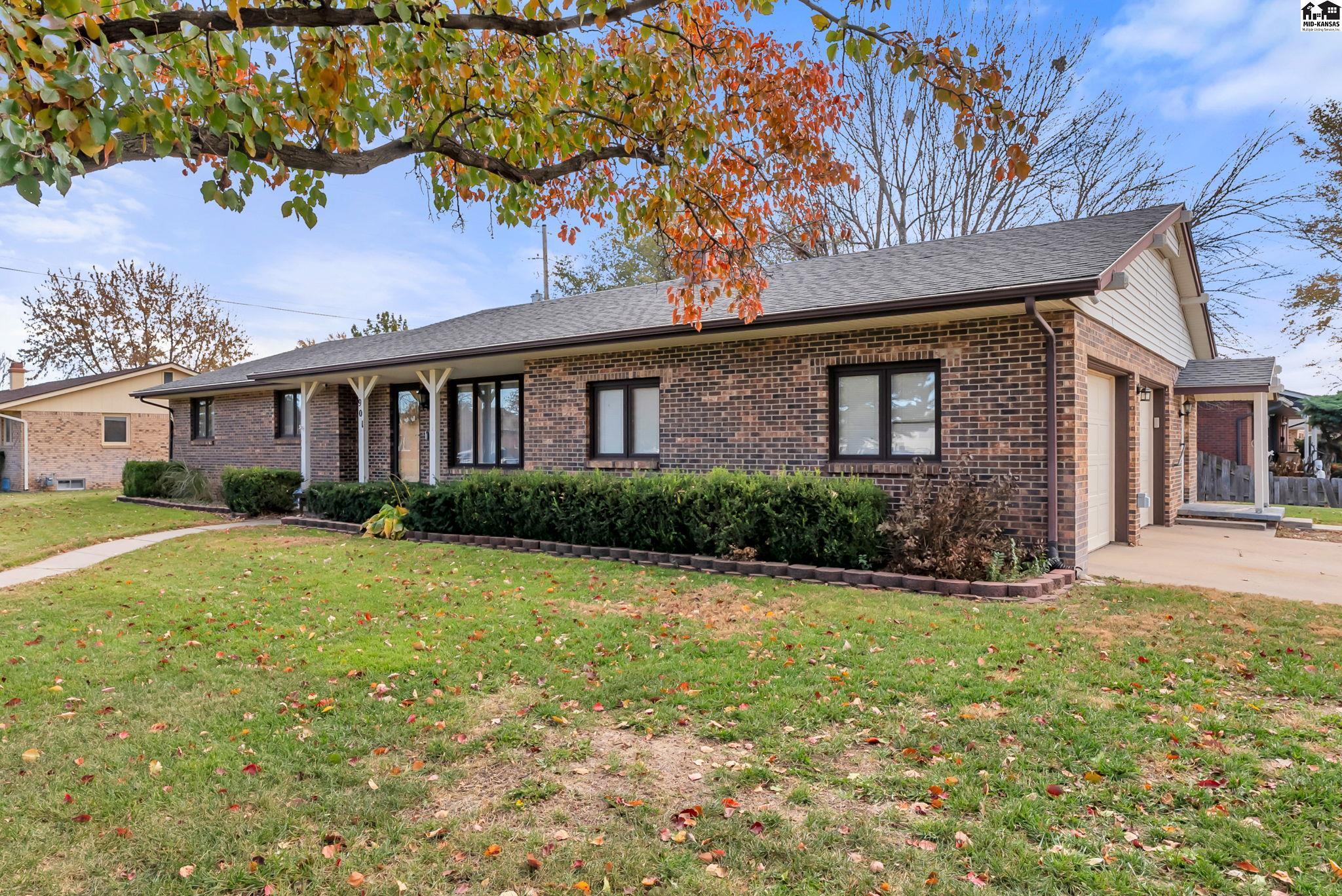 901 E 27th A Hutchinson KS 67502