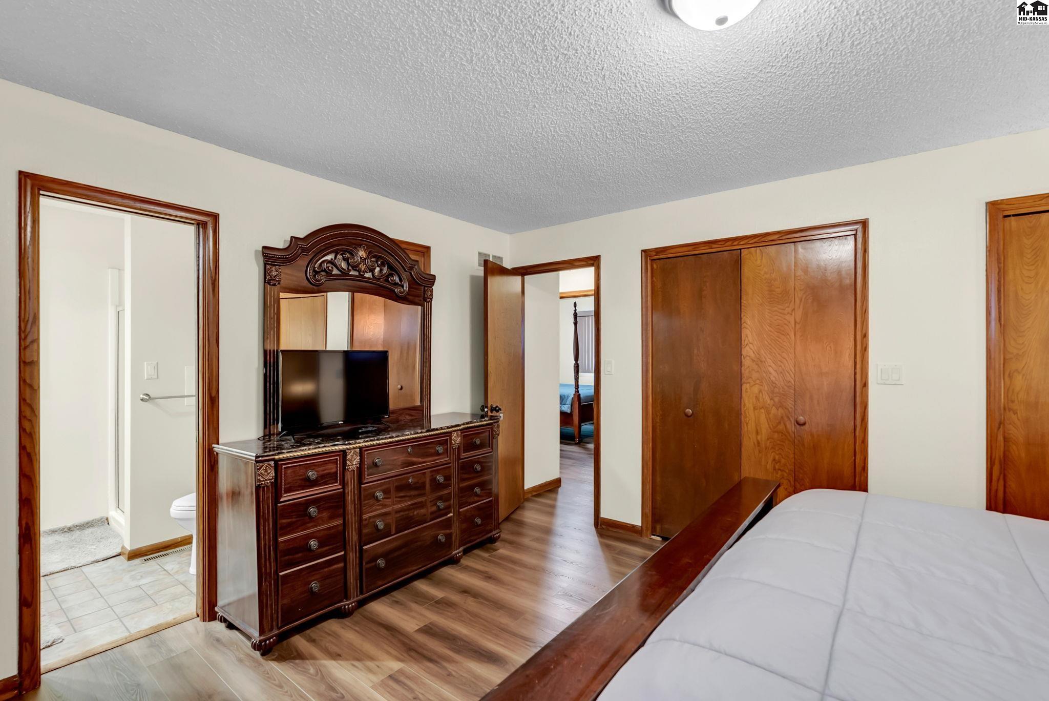 901 E 27th A Hutchinson KS 67502