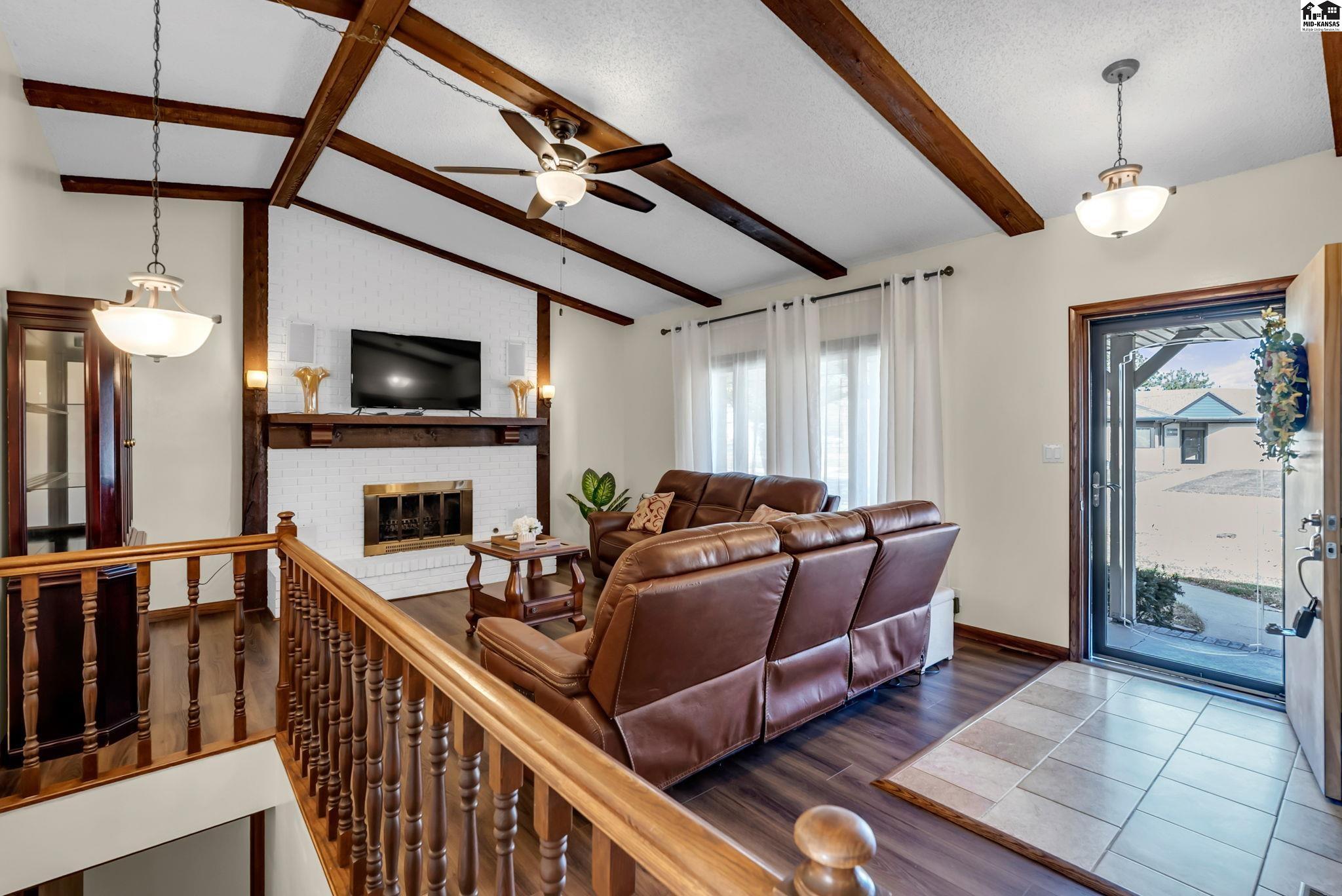 901 E 27th A Hutchinson KS 67502