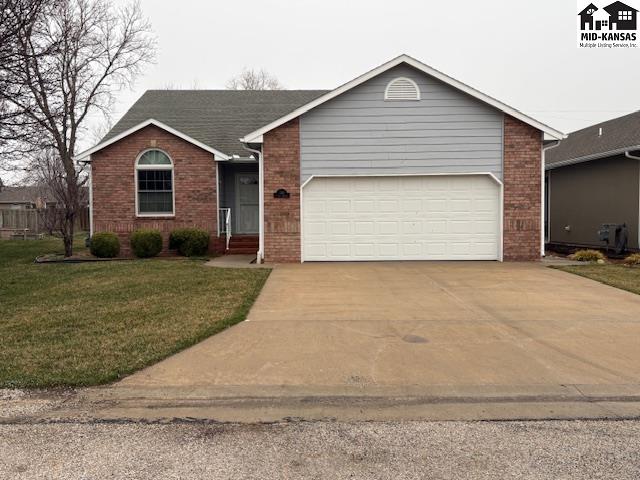 Hutchinson KS, 341 Kisiwa Village Road