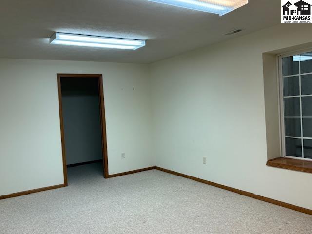 341 Kisiwa Village Road Hutchinson KS 67502