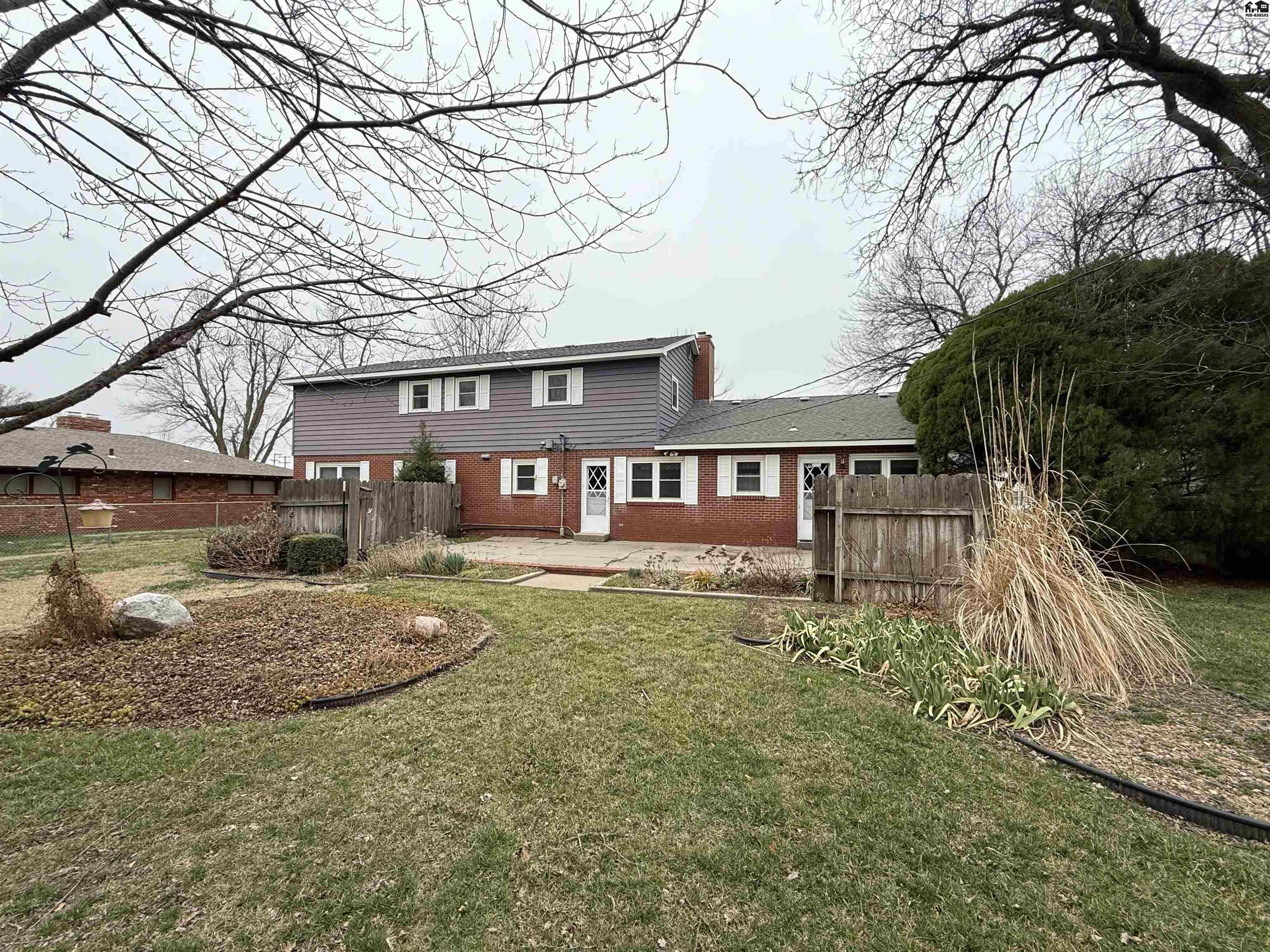 40 Tomahawk Road Hutchinson KS 67502