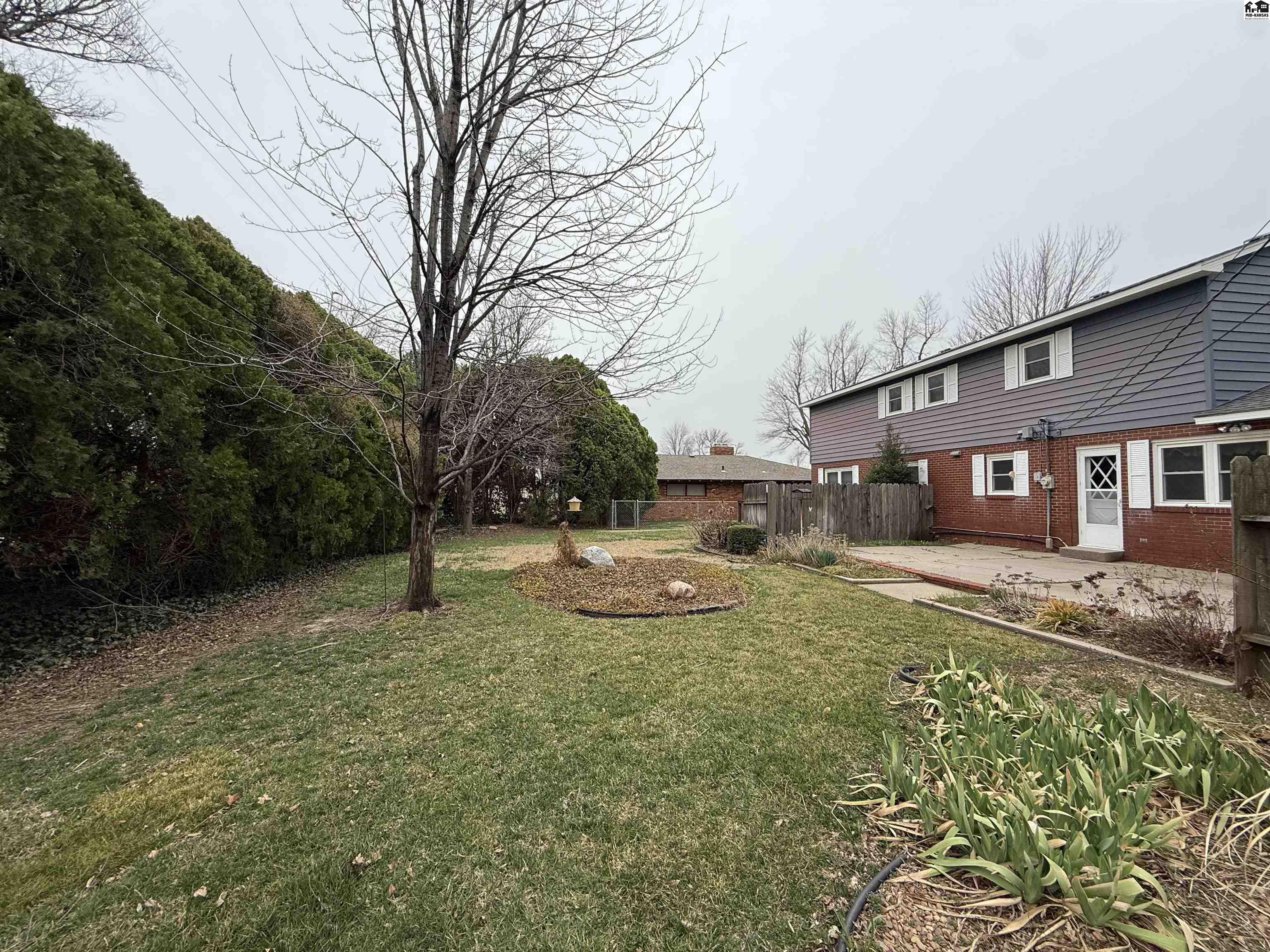 40 Tomahawk Road Hutchinson KS 67502