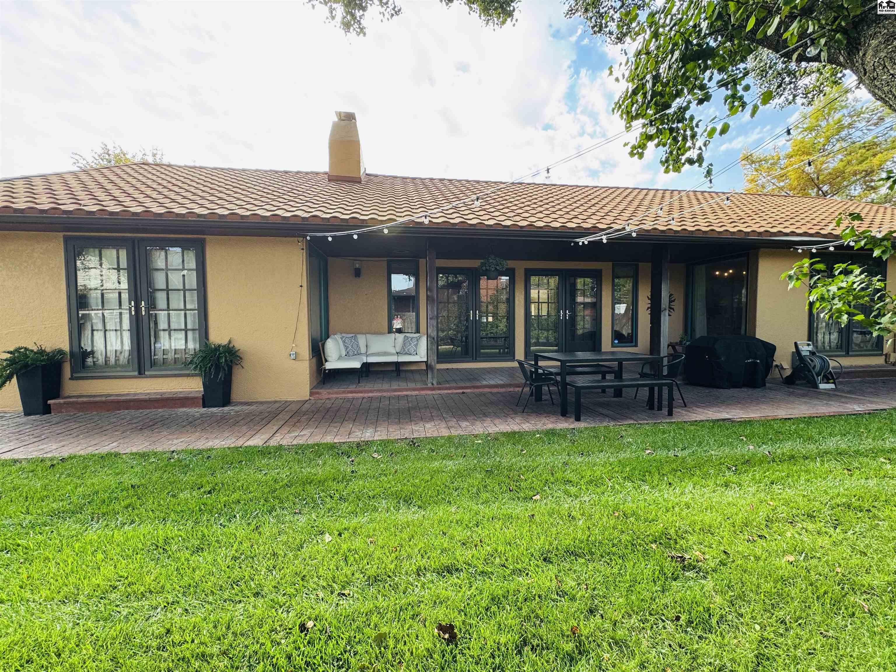 202 Cochise Trail Hutchinson KS 67502