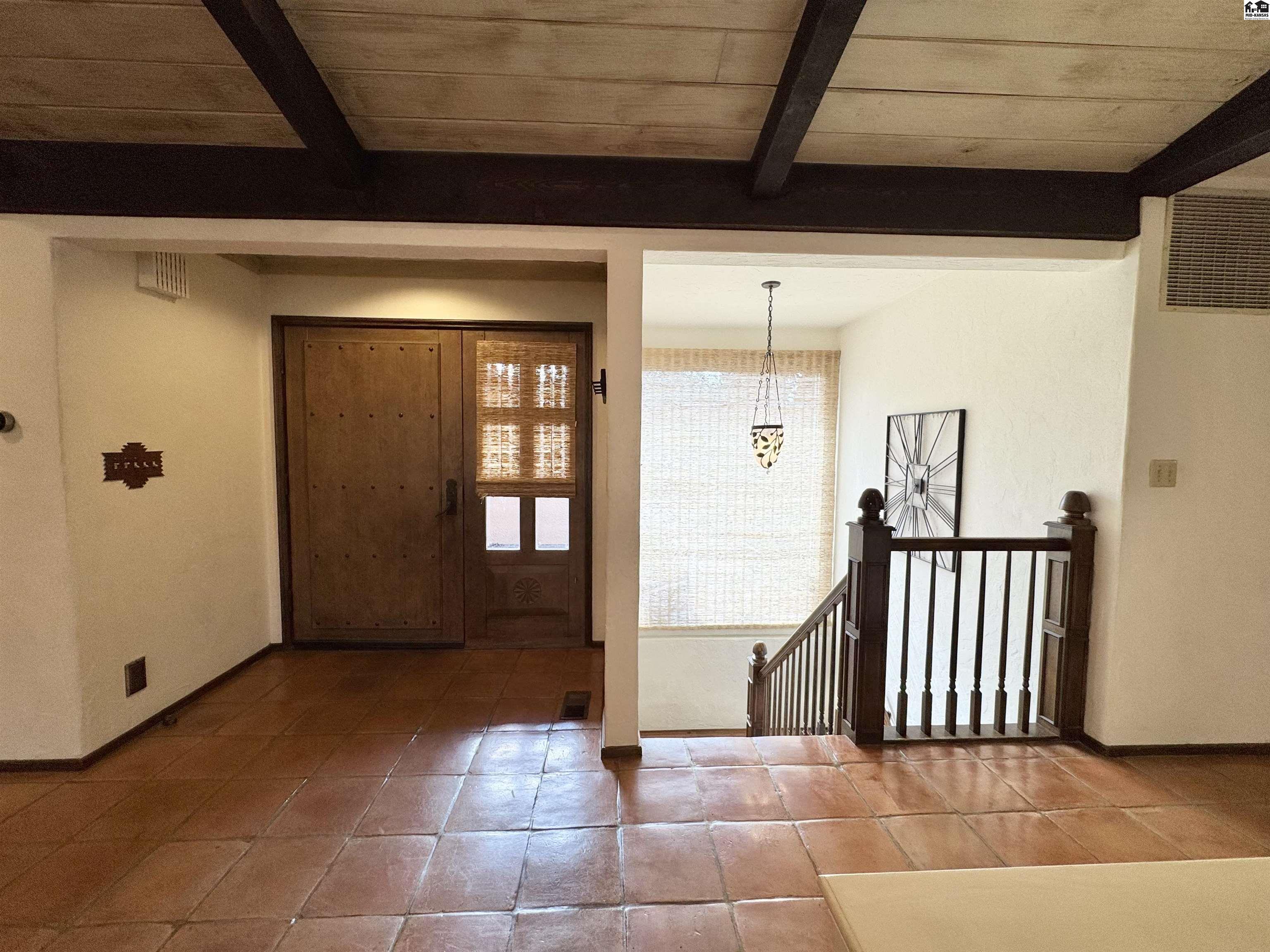 202 Cochise Trail Hutchinson KS 67502