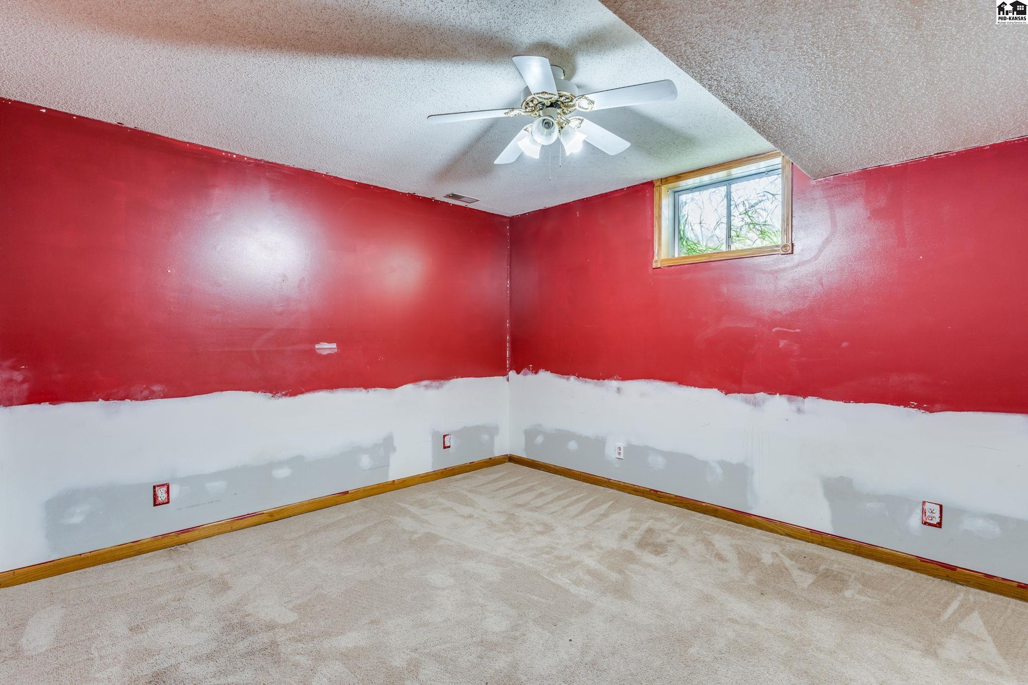 205 Parkview Drive Burrton KS 67020