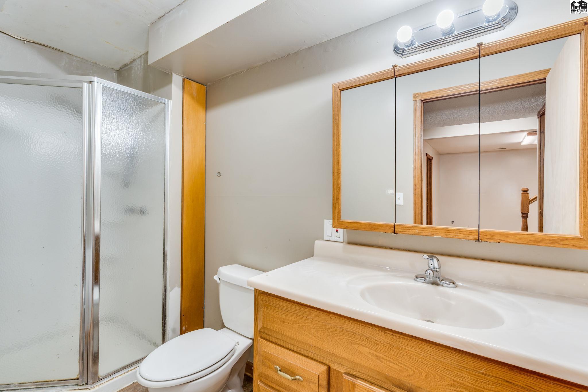 205 Parkview Drive Burrton KS 67020