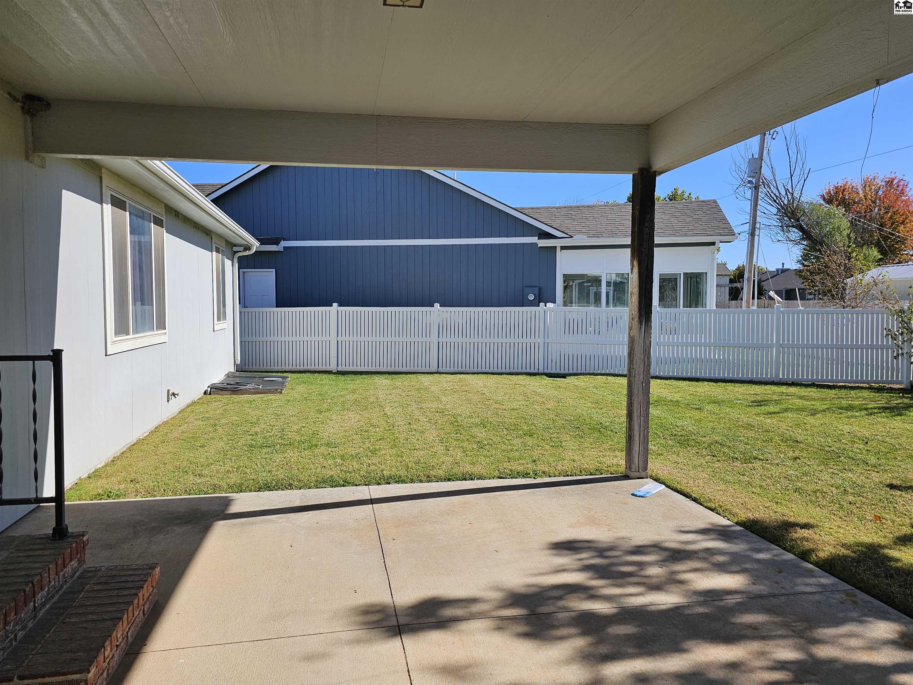 301 Kisiwa Village Road Hutchinson KS 67502