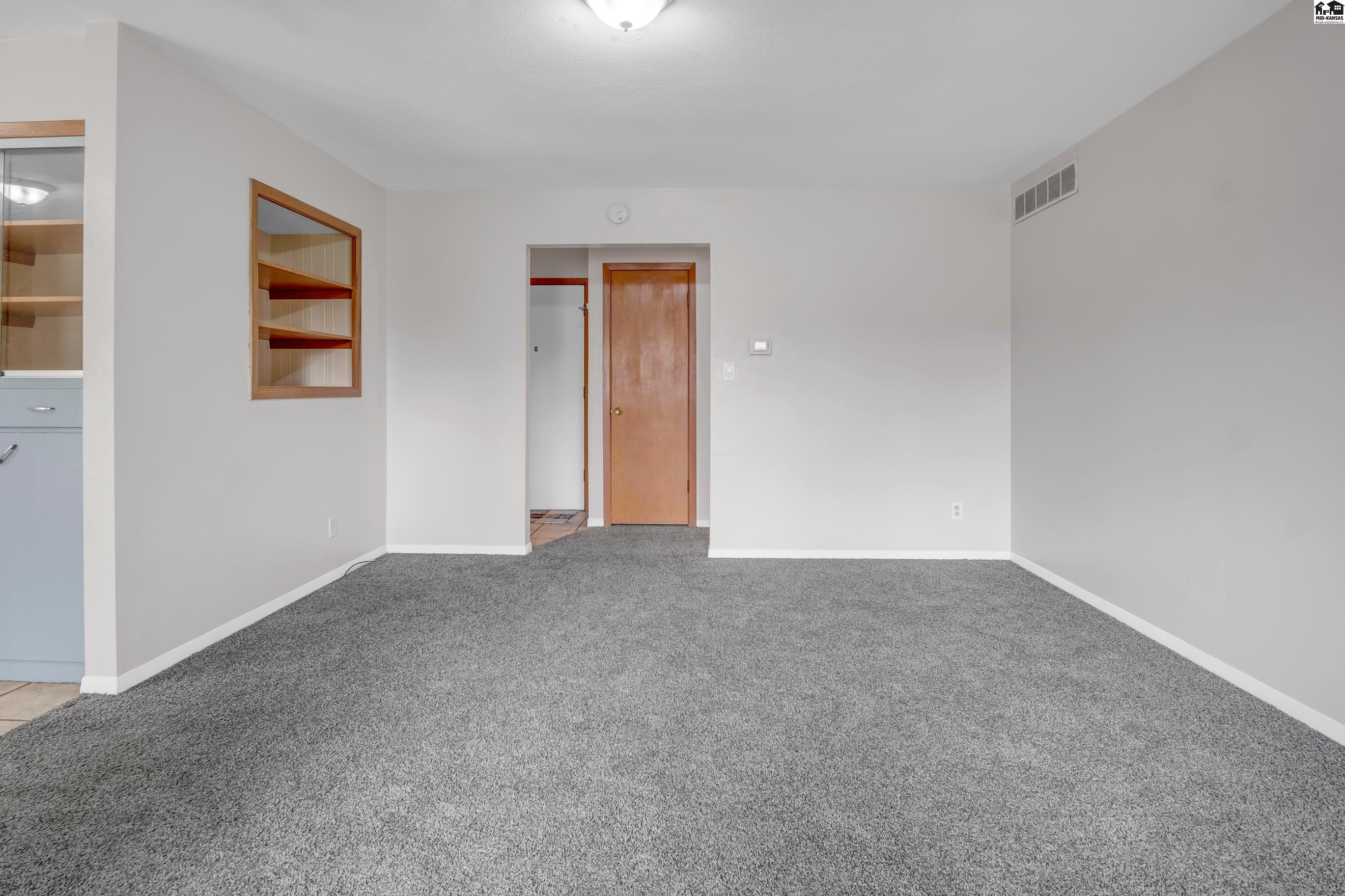 605 Catalina Drive Hutchinson KS 67502