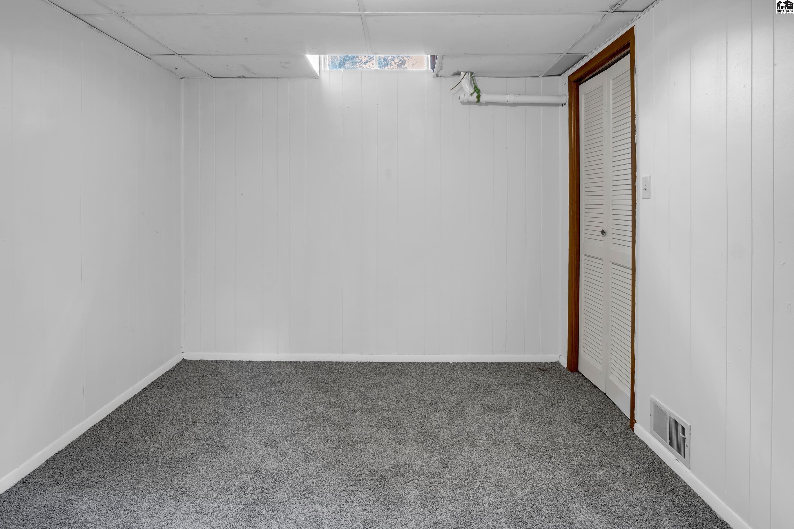 605 Catalina Drive Hutchinson KS 67502