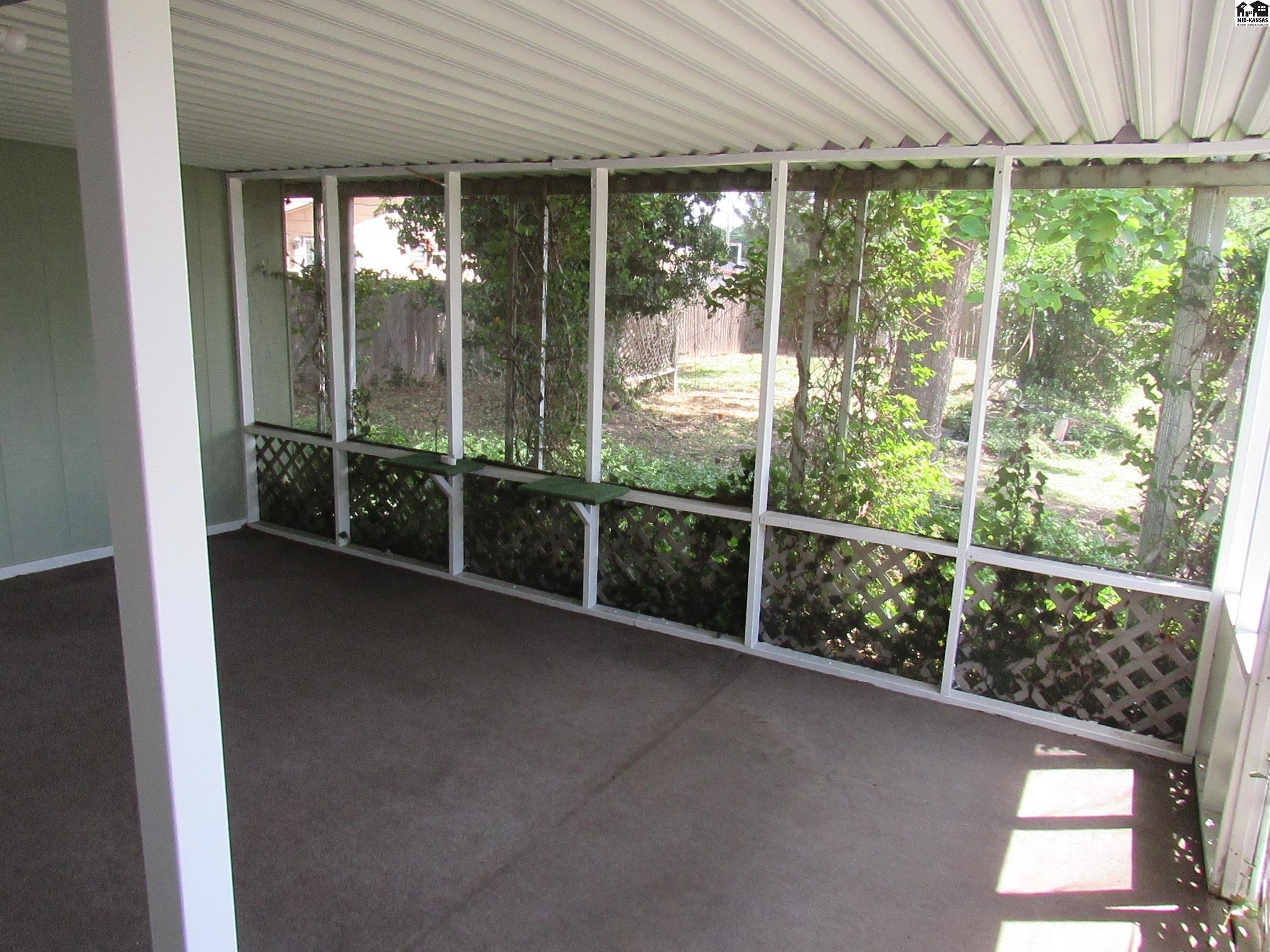 2610 N Washington Street Hutchinson KS 67502