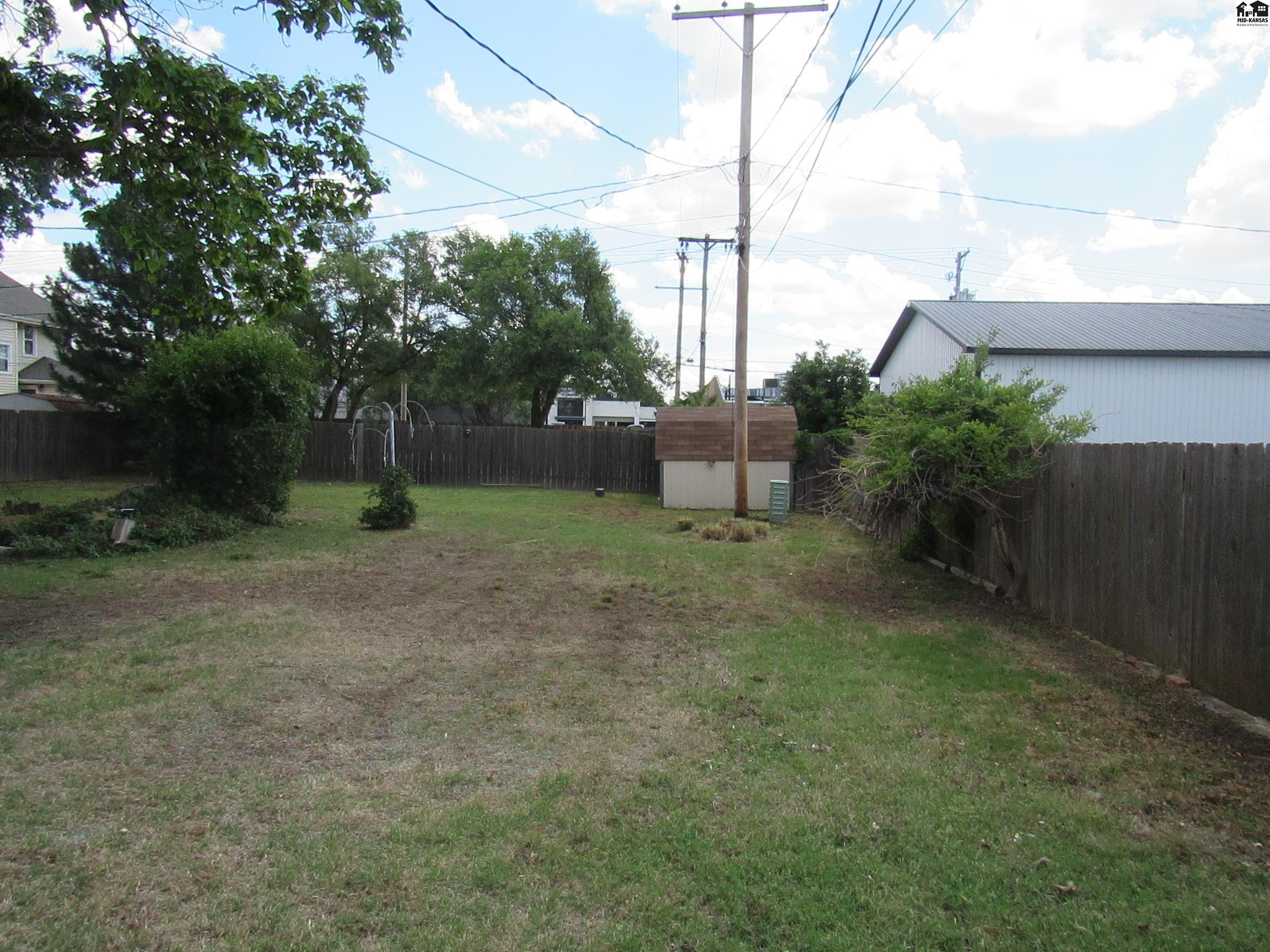 2610 N Washington Street Hutchinson KS 67502