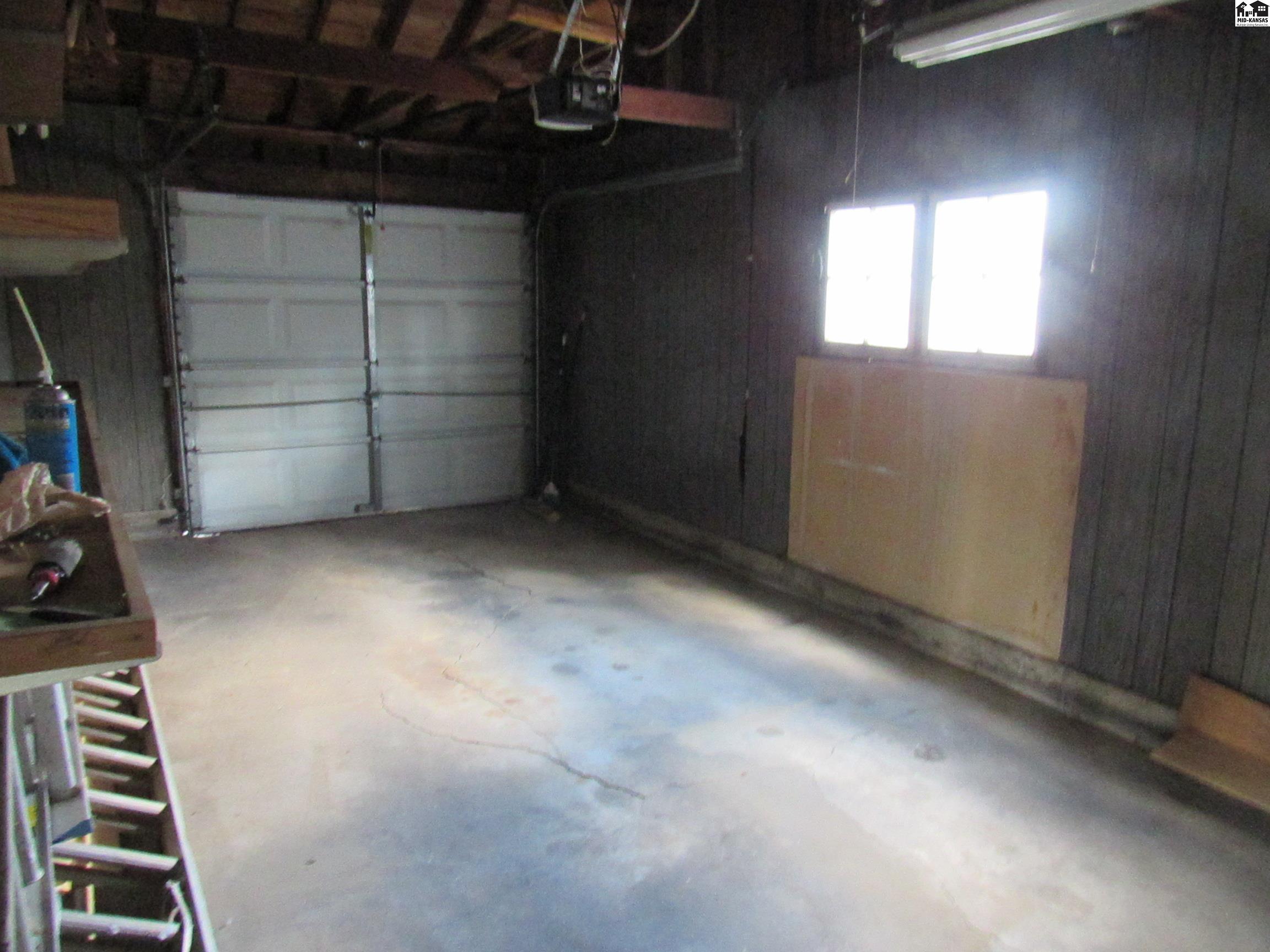2610 N Washington Street Hutchinson KS 67502