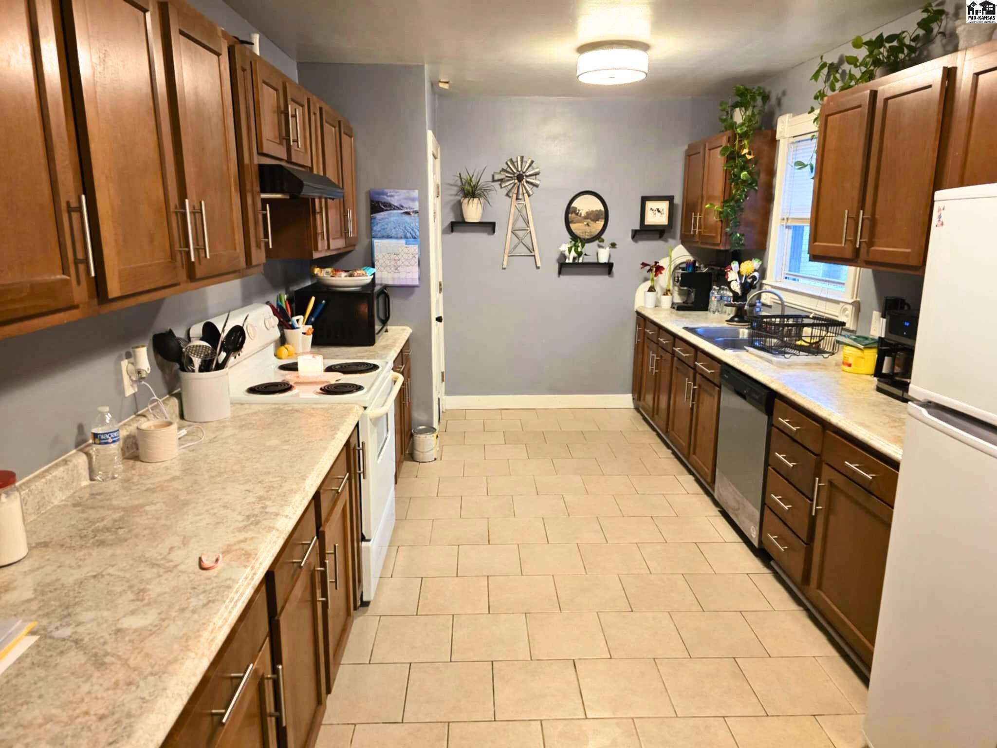 206 W Main Street Herington KS 67449