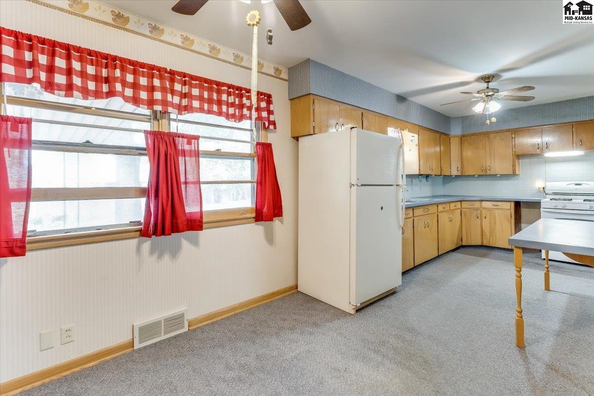 120 Norman Road Hutchinson KS 67502