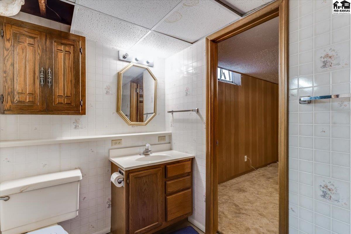 120 Norman Road Hutchinson KS 67502