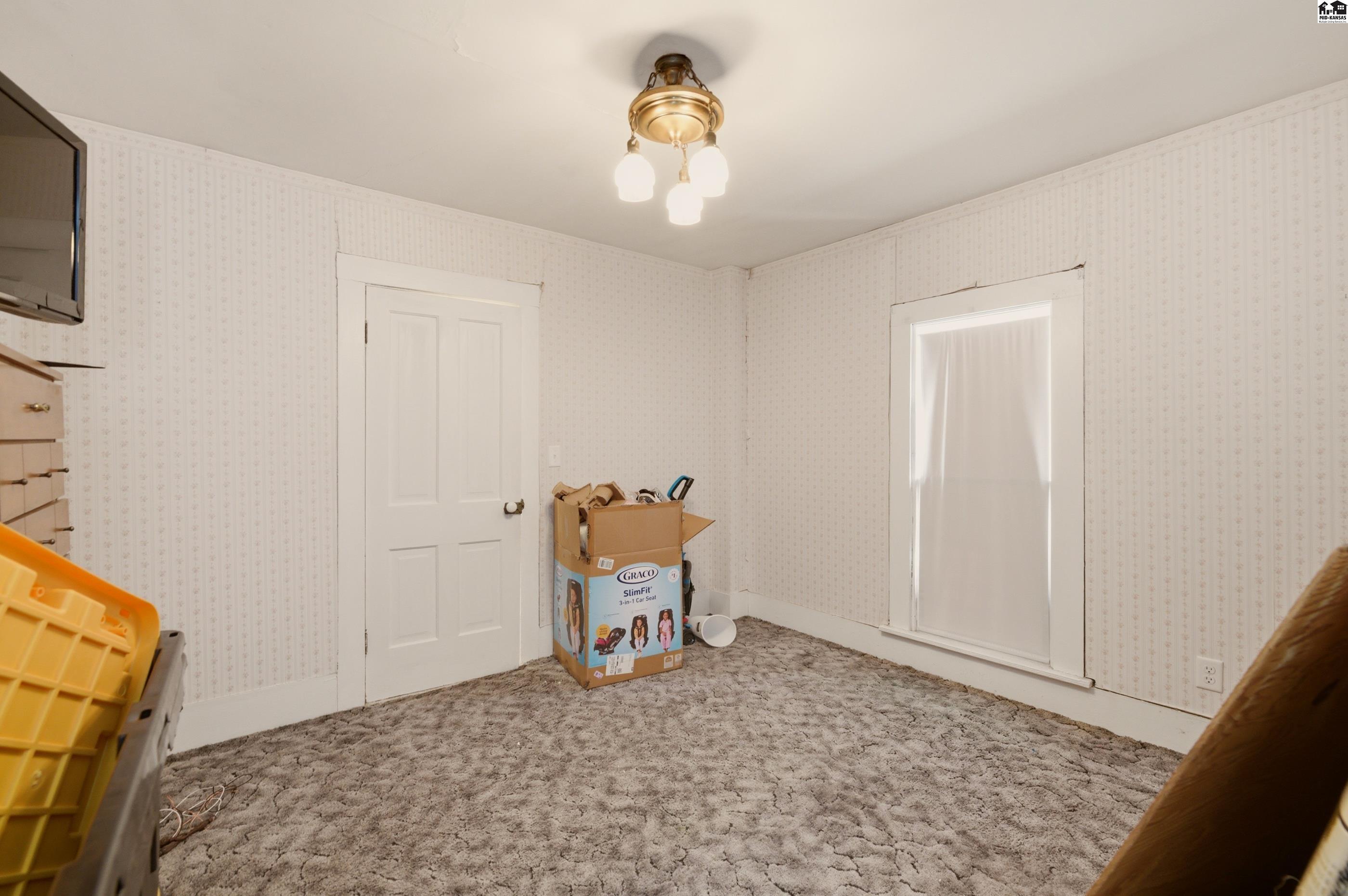 418 N Franklin Avenue Sedgwick KS 67135
