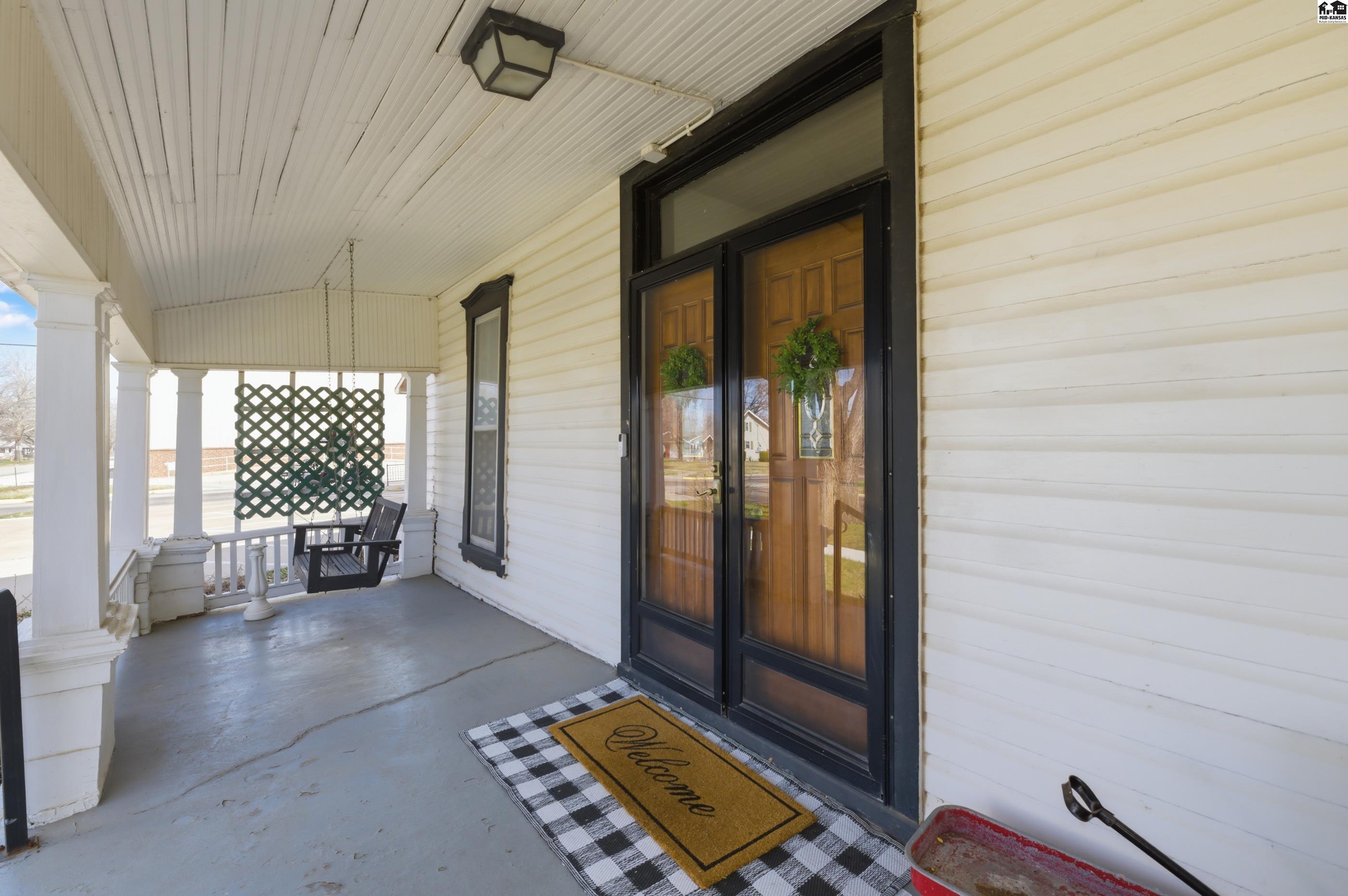 418 N Franklin Avenue Sedgwick KS 67135