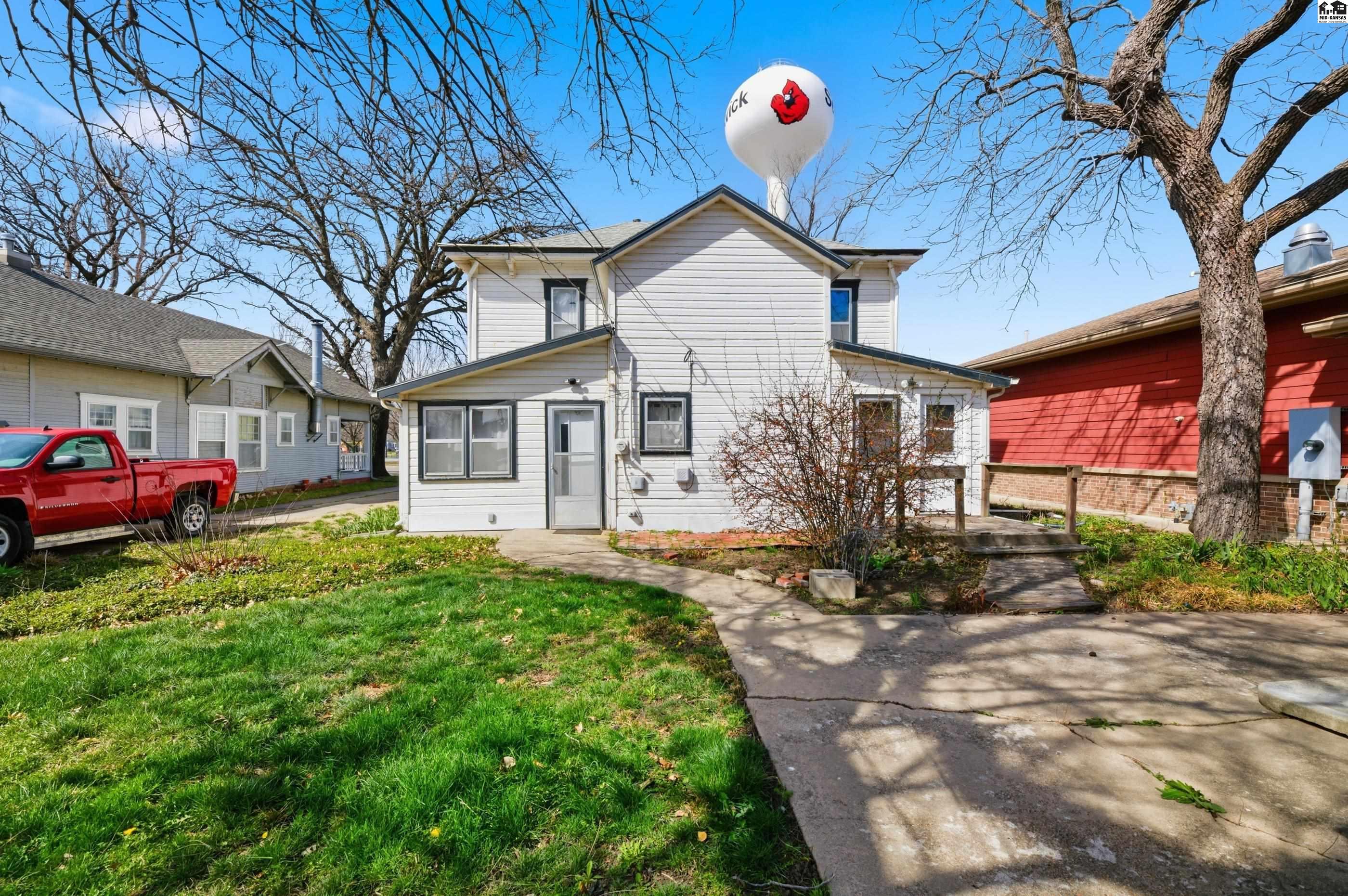 418 N Franklin Avenue Sedgwick KS 67135