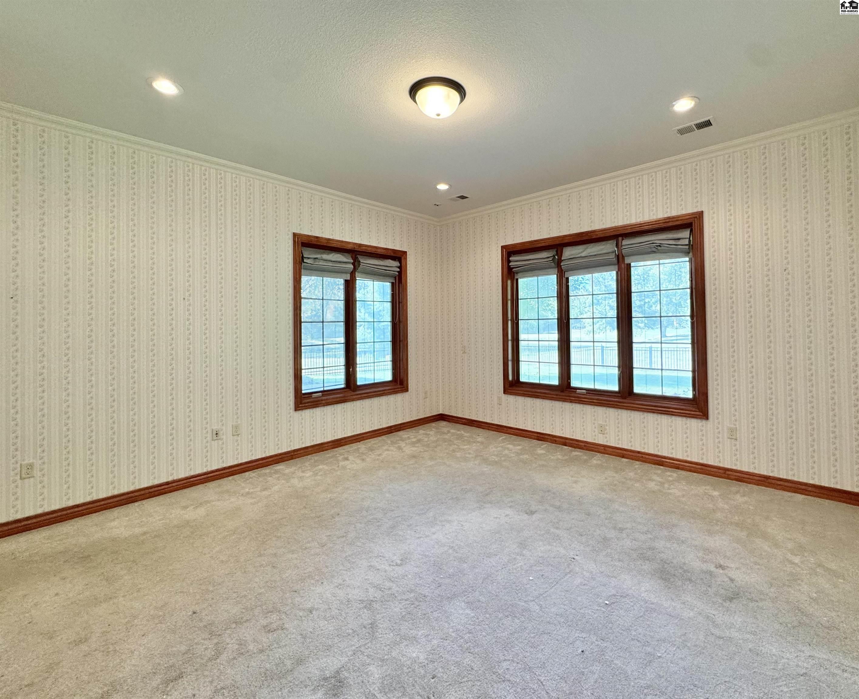 2801 Sand Hills Court Hutchinson KS 67502