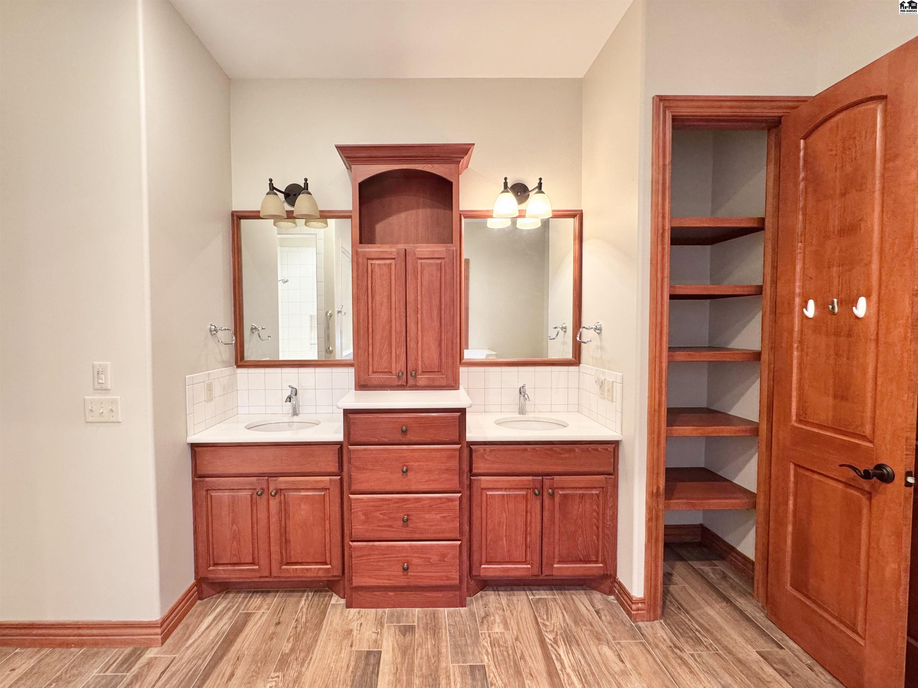 2801 Sand Hills Court Hutchinson KS 67502