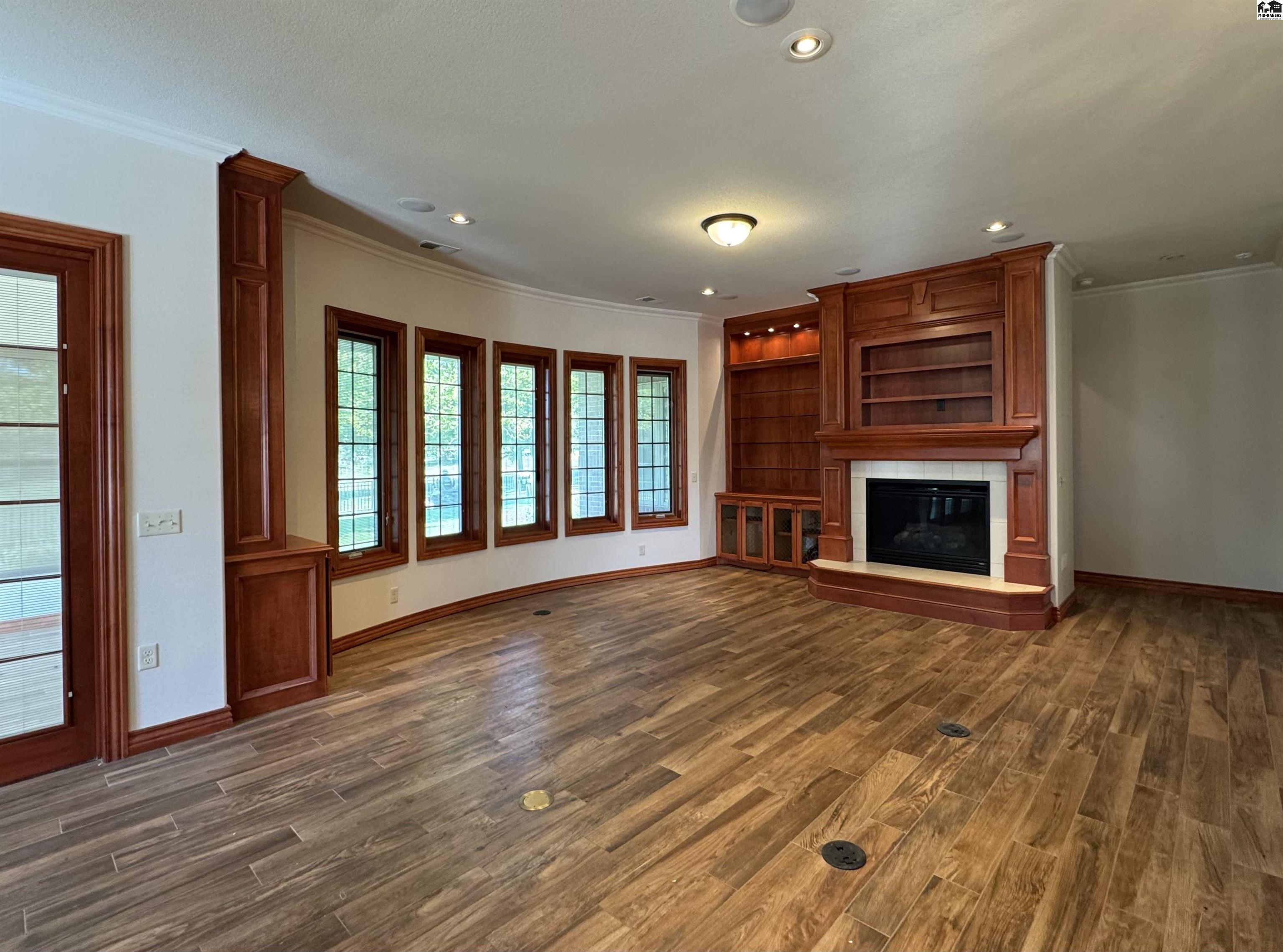 2801 Sand Hills Court Hutchinson KS 67502