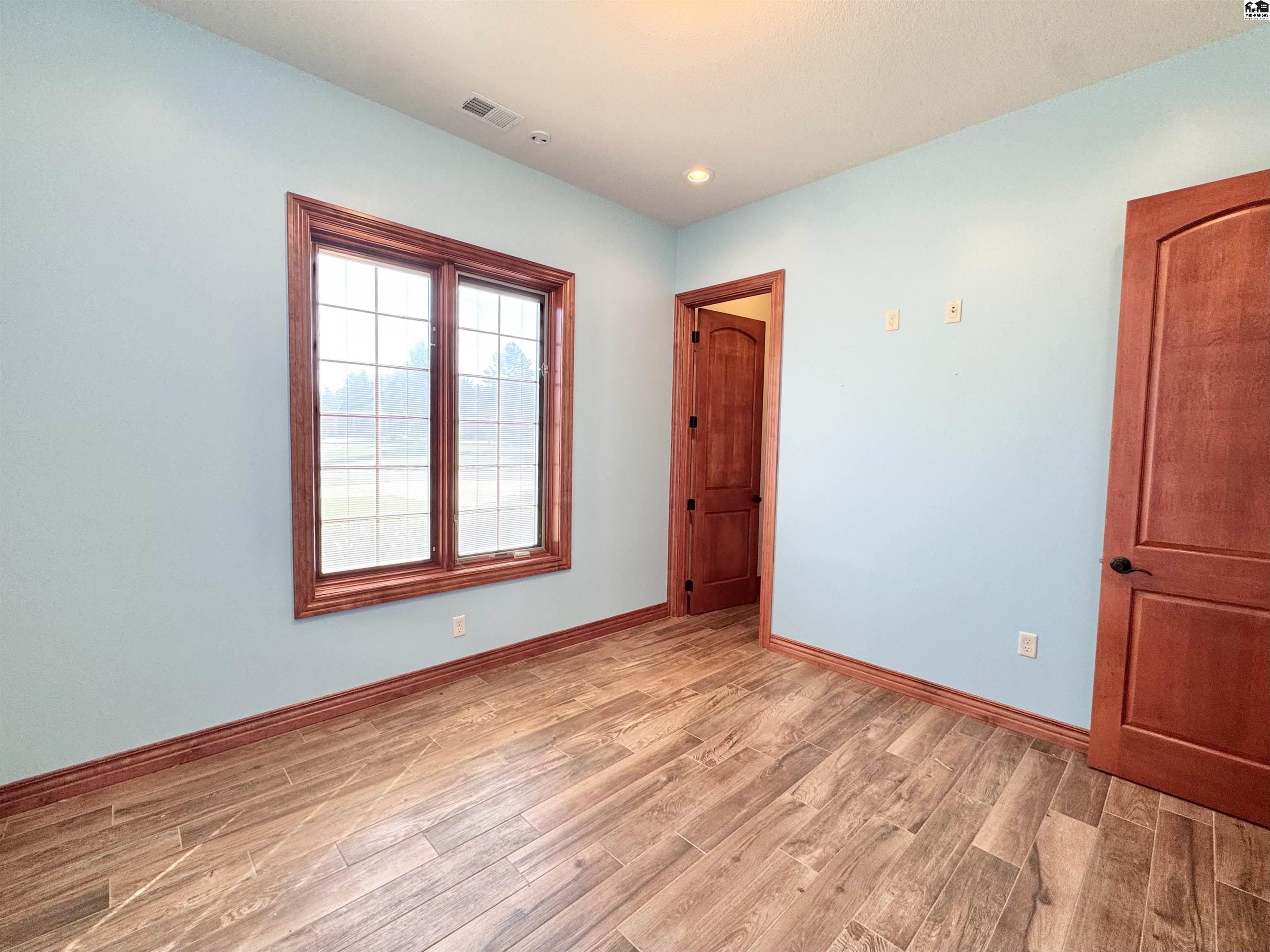 2801 Sand Hills Court Hutchinson KS 67502