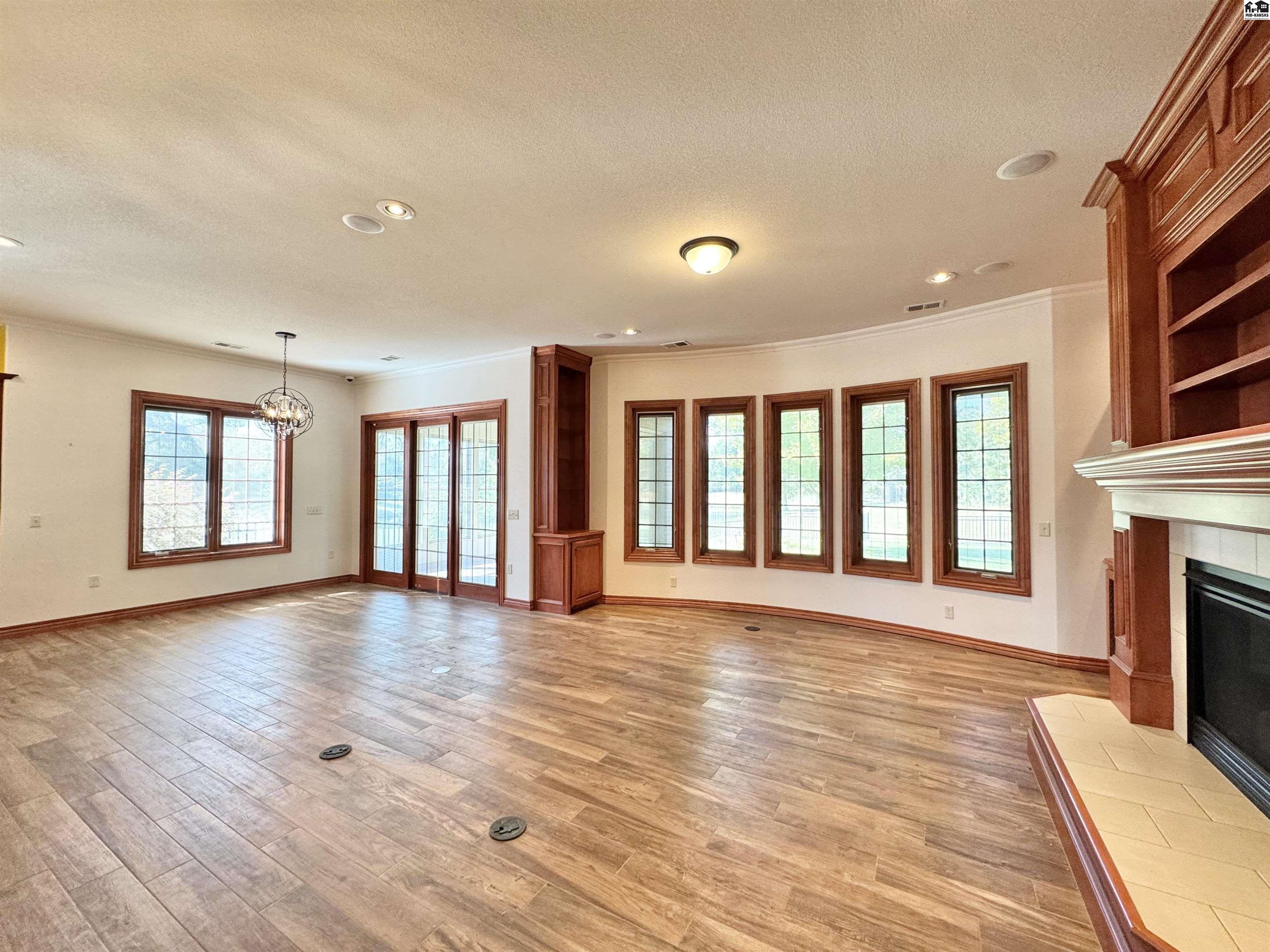 2801 Sand Hills Court Hutchinson KS 67502