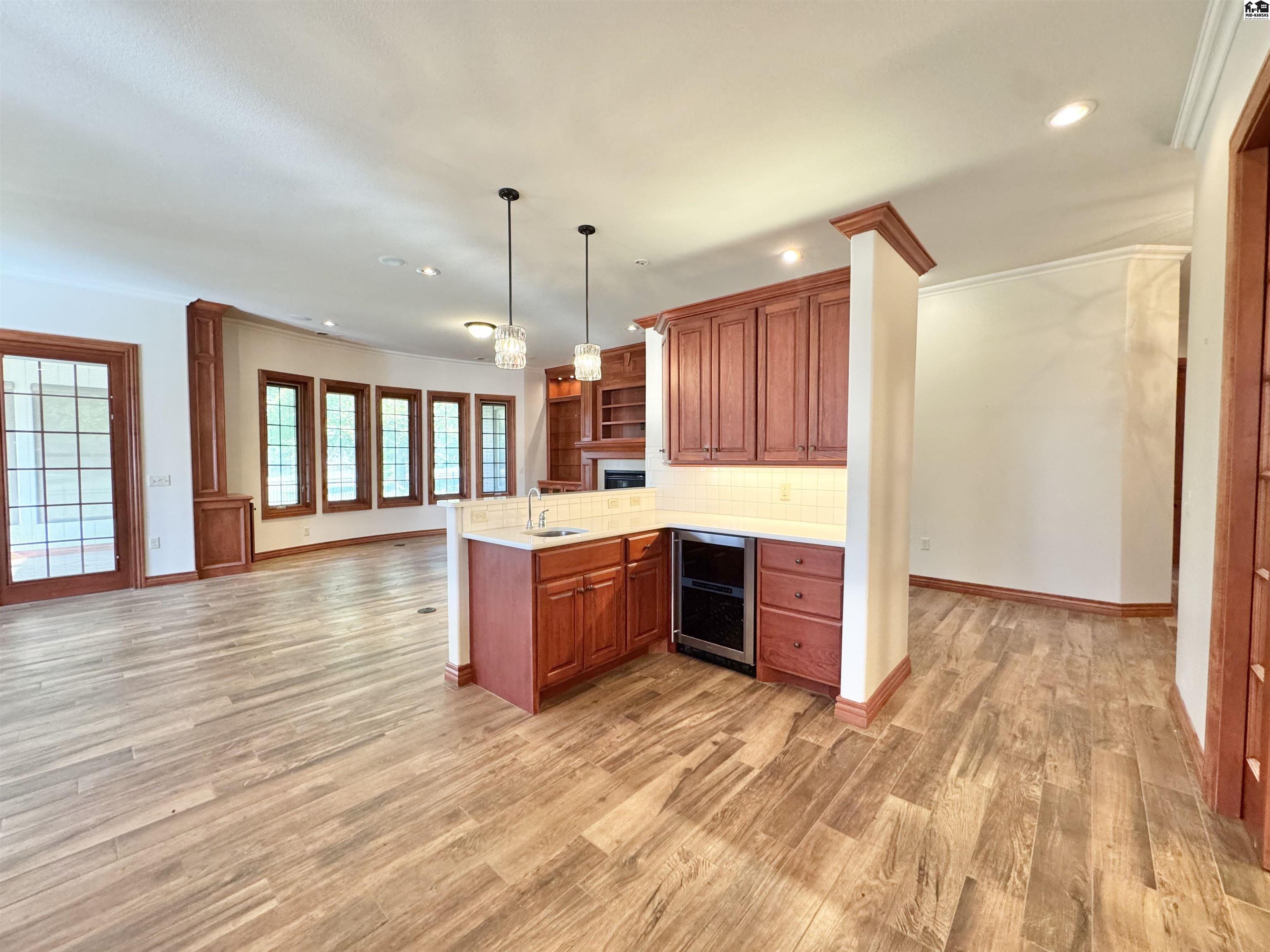 2801 Sand Hills Court Hutchinson KS 67502