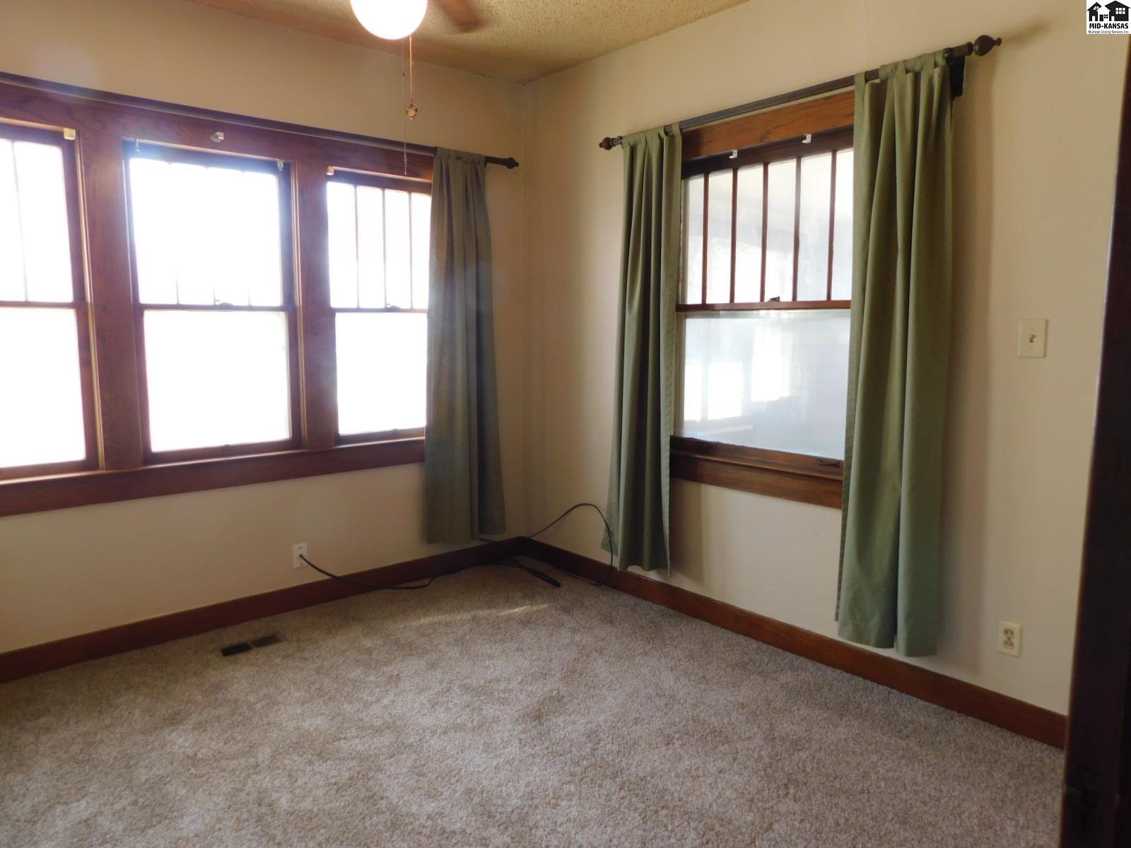 226 E 17th Avenue Hutchinson KS 67501