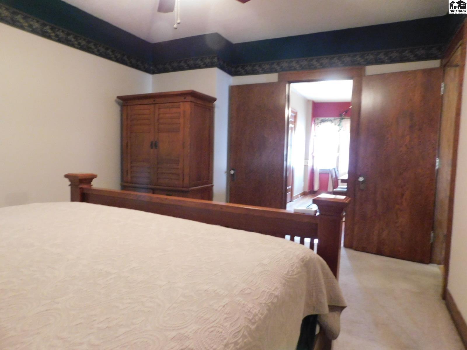 226 E 17th Avenue Hutchinson KS 67501