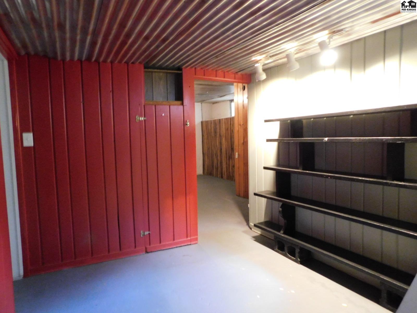 226 E 17th Avenue Hutchinson KS 67501